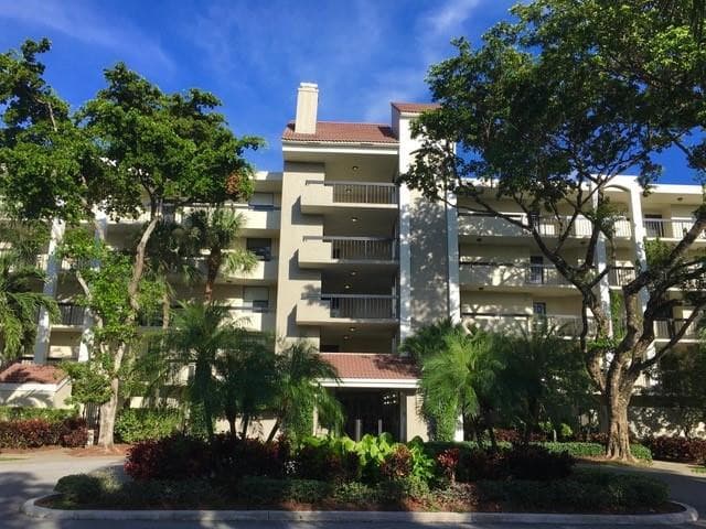 950 Lavers Circle #F-511
