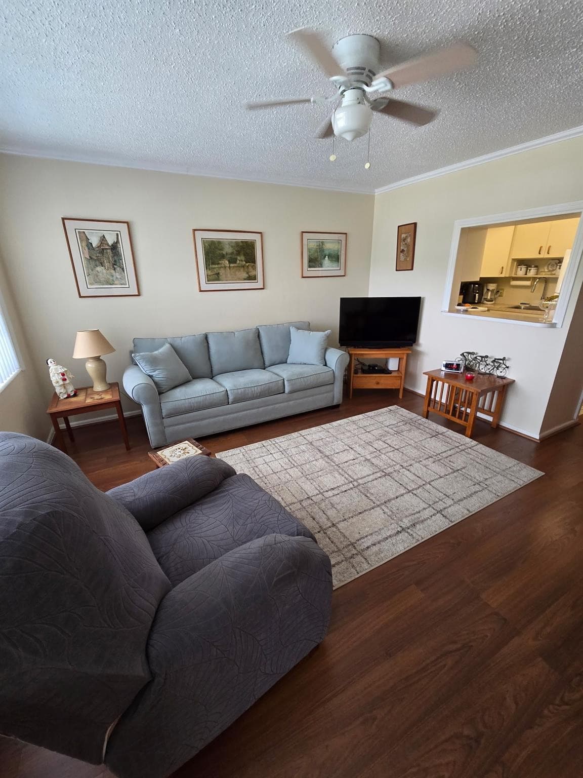 111 Lyndhurst E #111