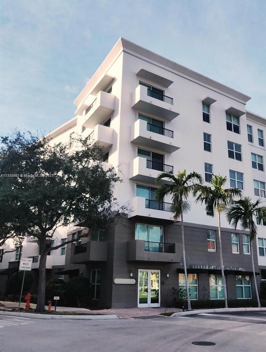 2401 NE 65th Street #608