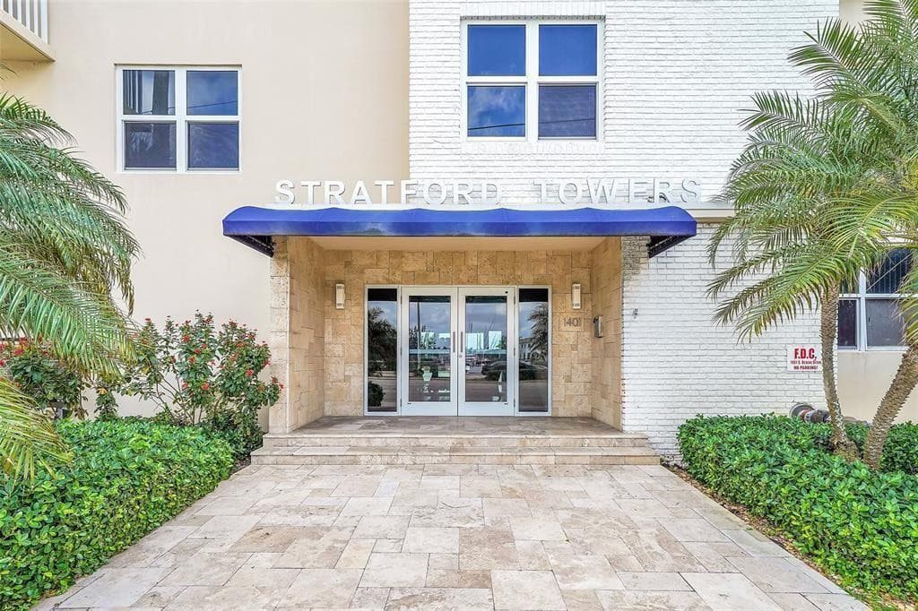 1401 S Ocean Drive #502