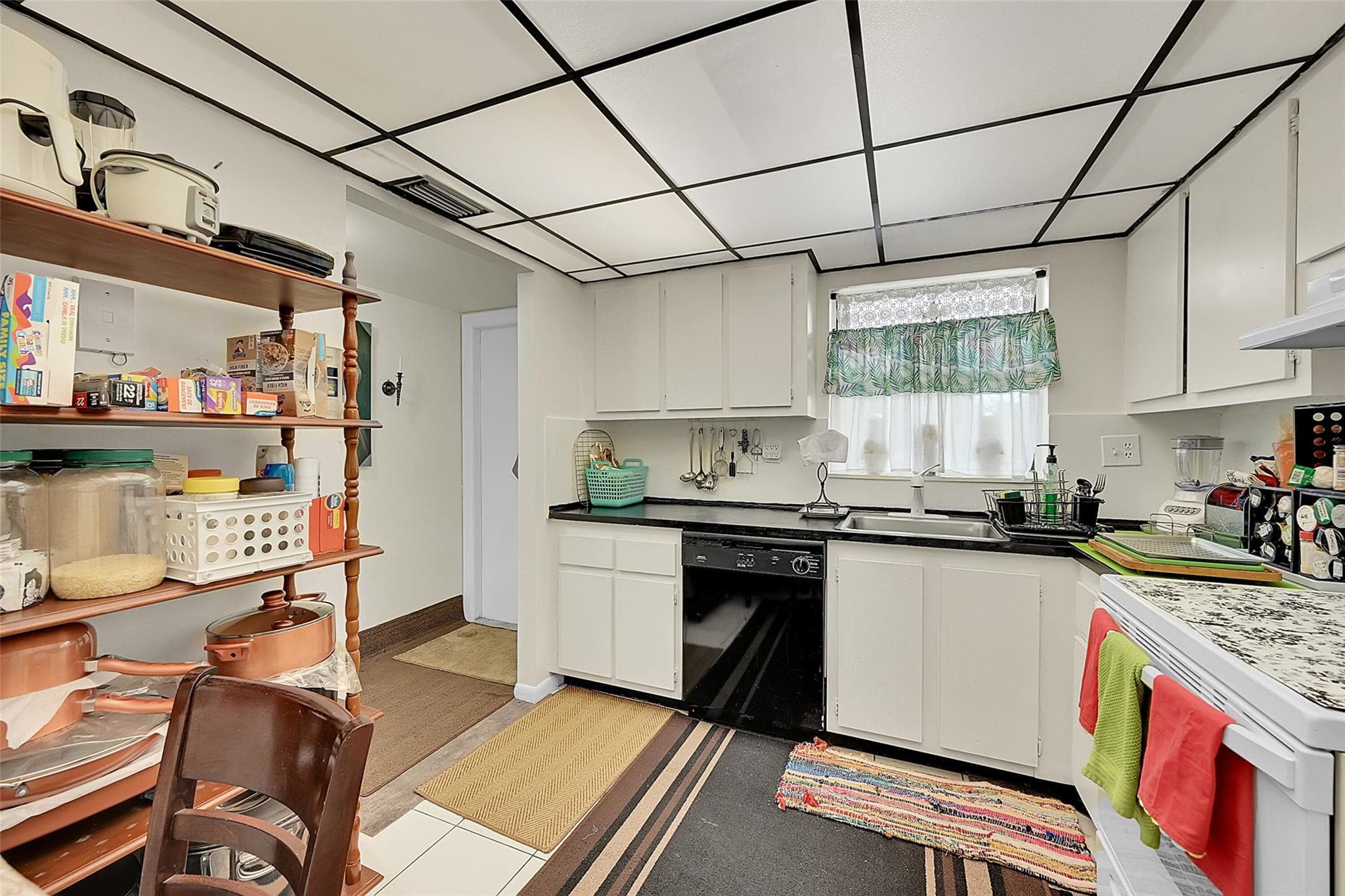 10442 Sunrise Lakes Boulevard #202