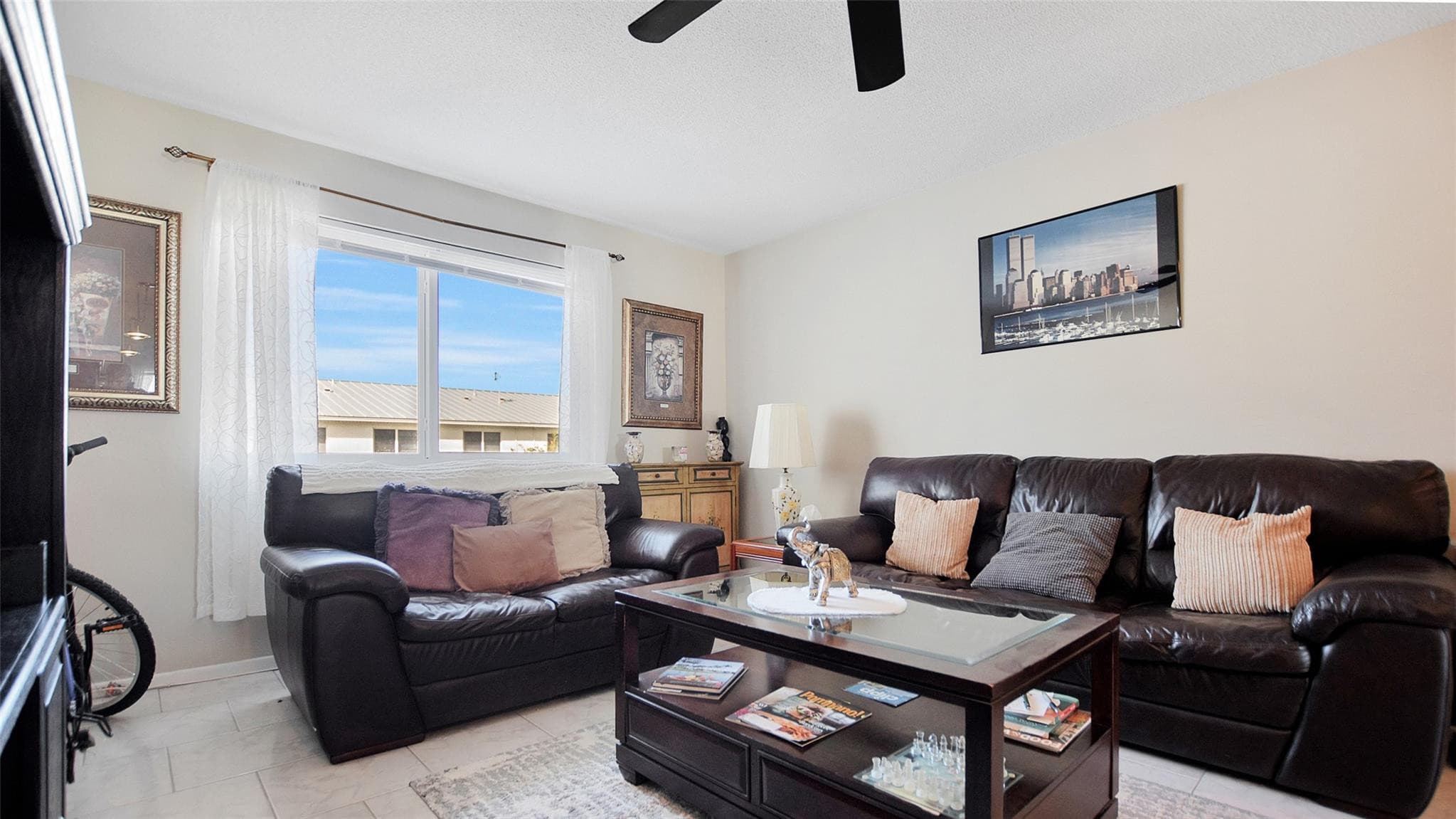 6263 NE 19th Avenue #923