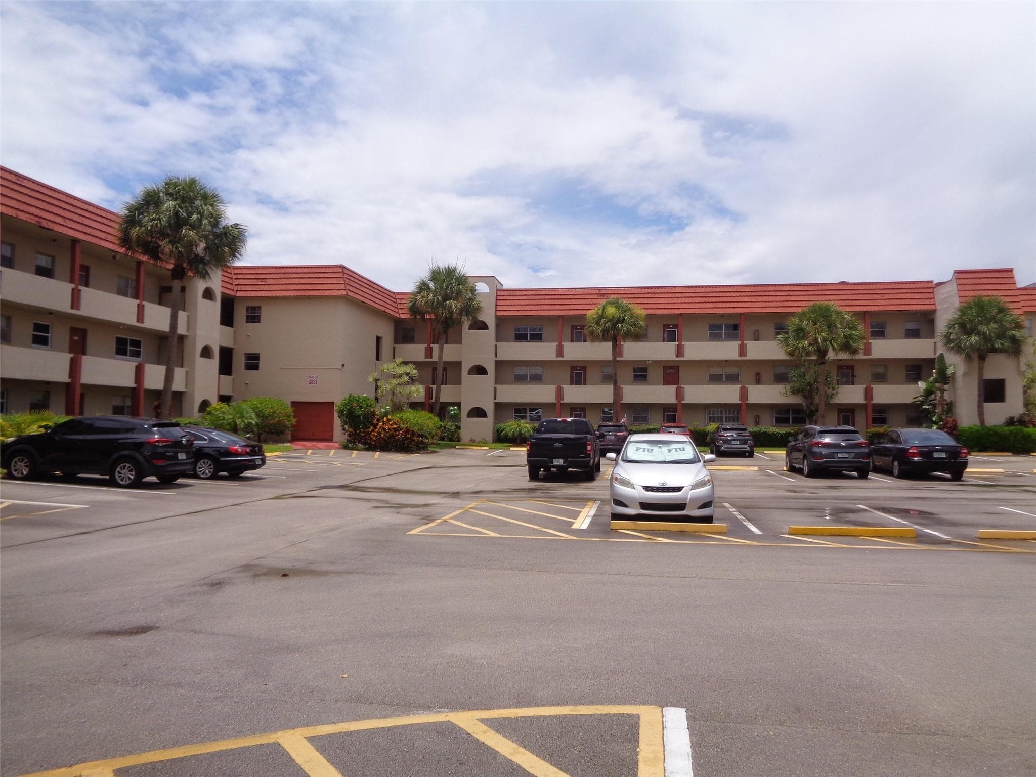 2831 E Sunrise Lakes Drive #209