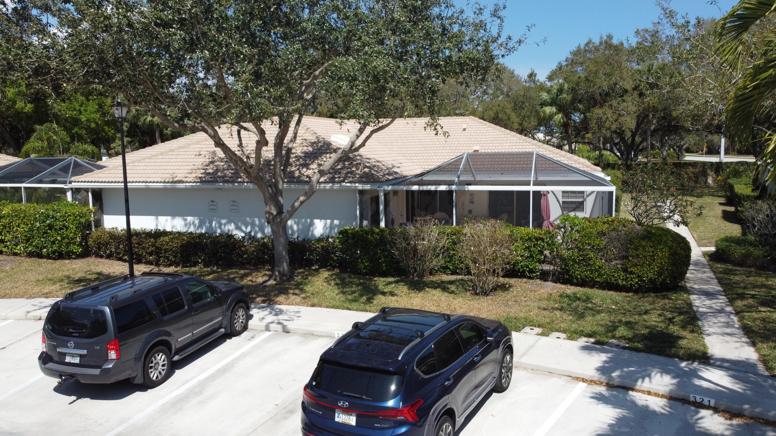 2903 Pin Oak Court