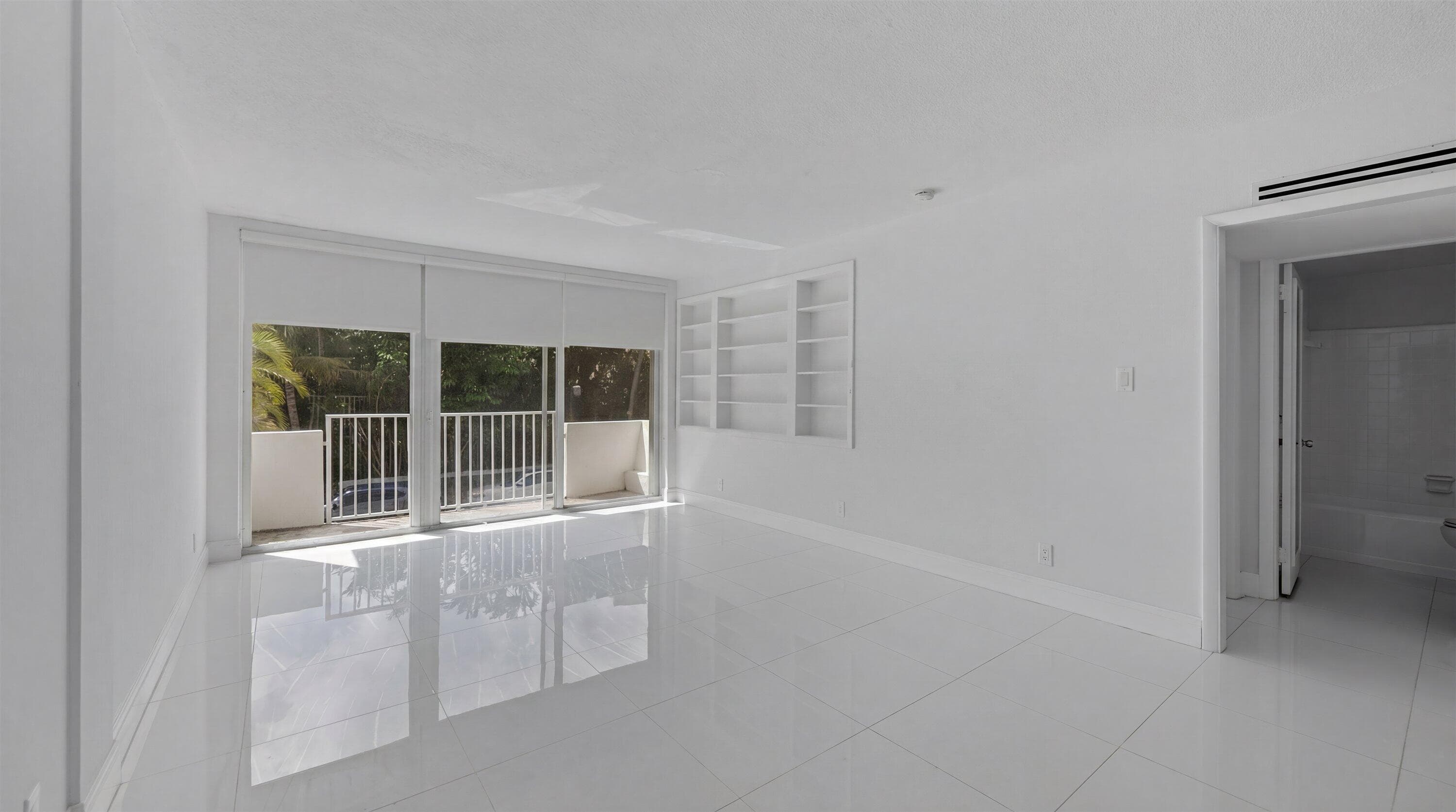 401 Peruvian Avenue #2010