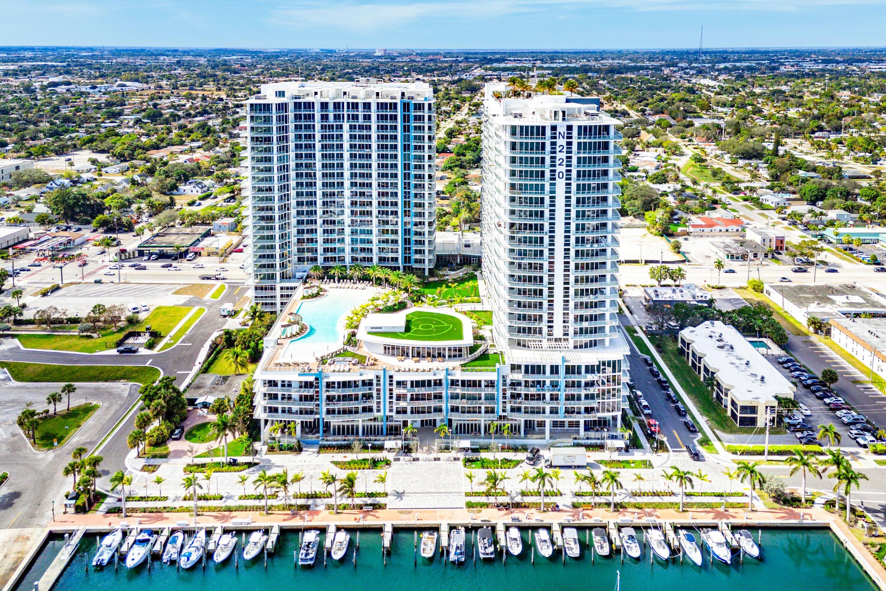 220 Lake Shore Drive #1010