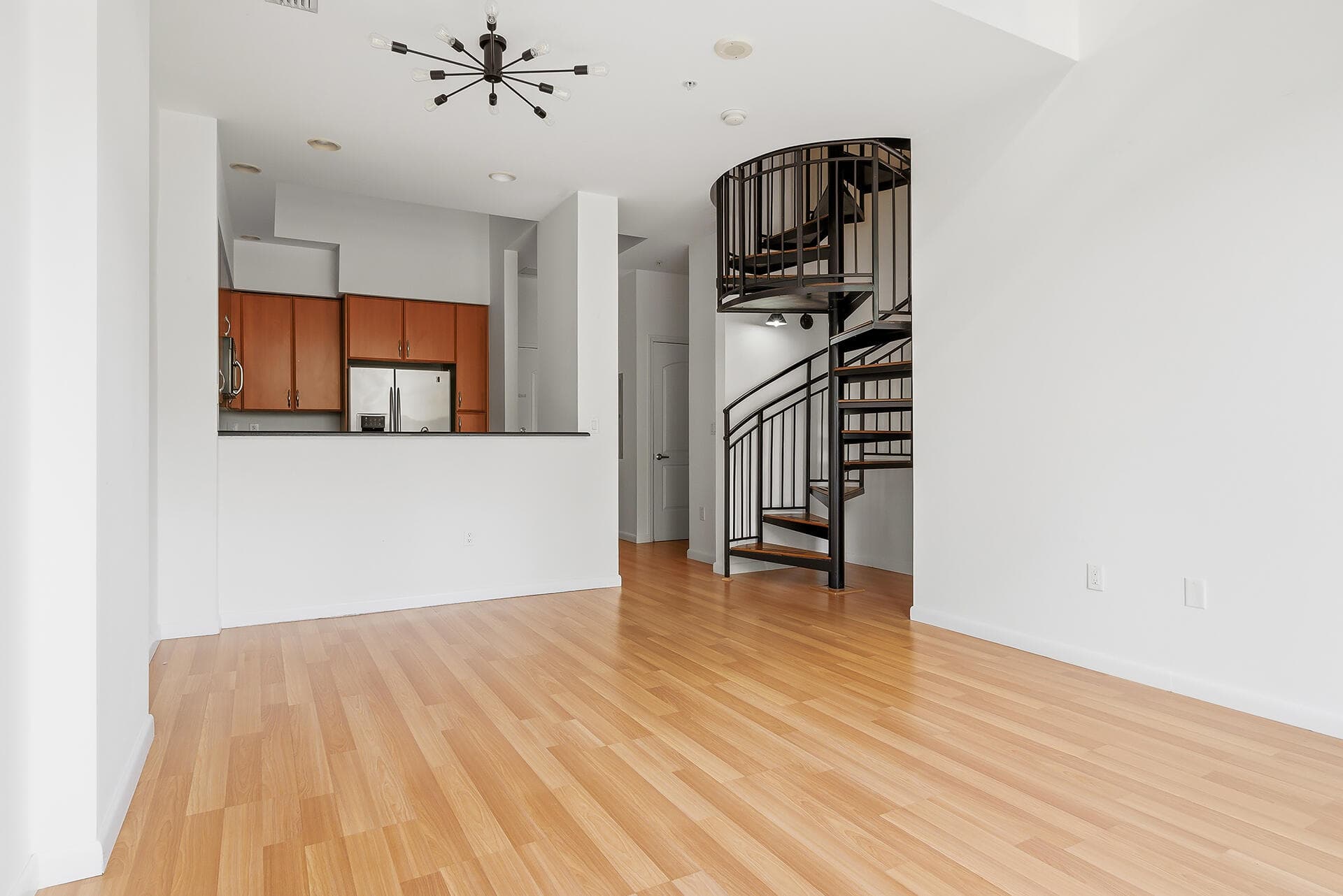 801 S Olive Avenue #425