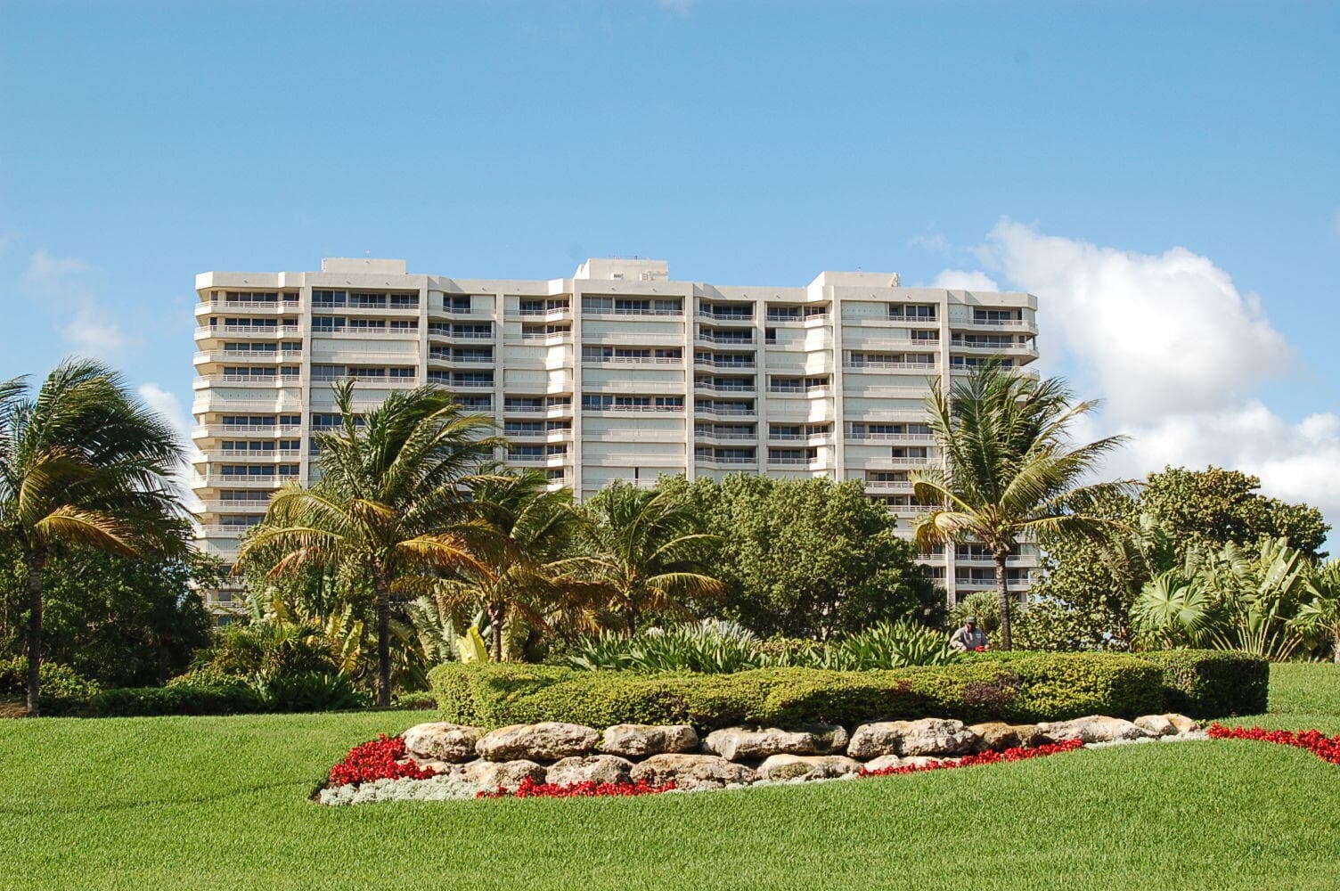 4101 N Ocean Boulevard #109
