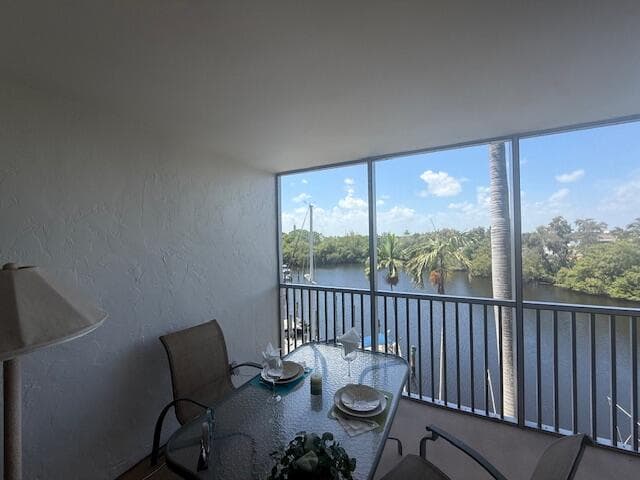 1319 E Hillsboro Boulevard #412