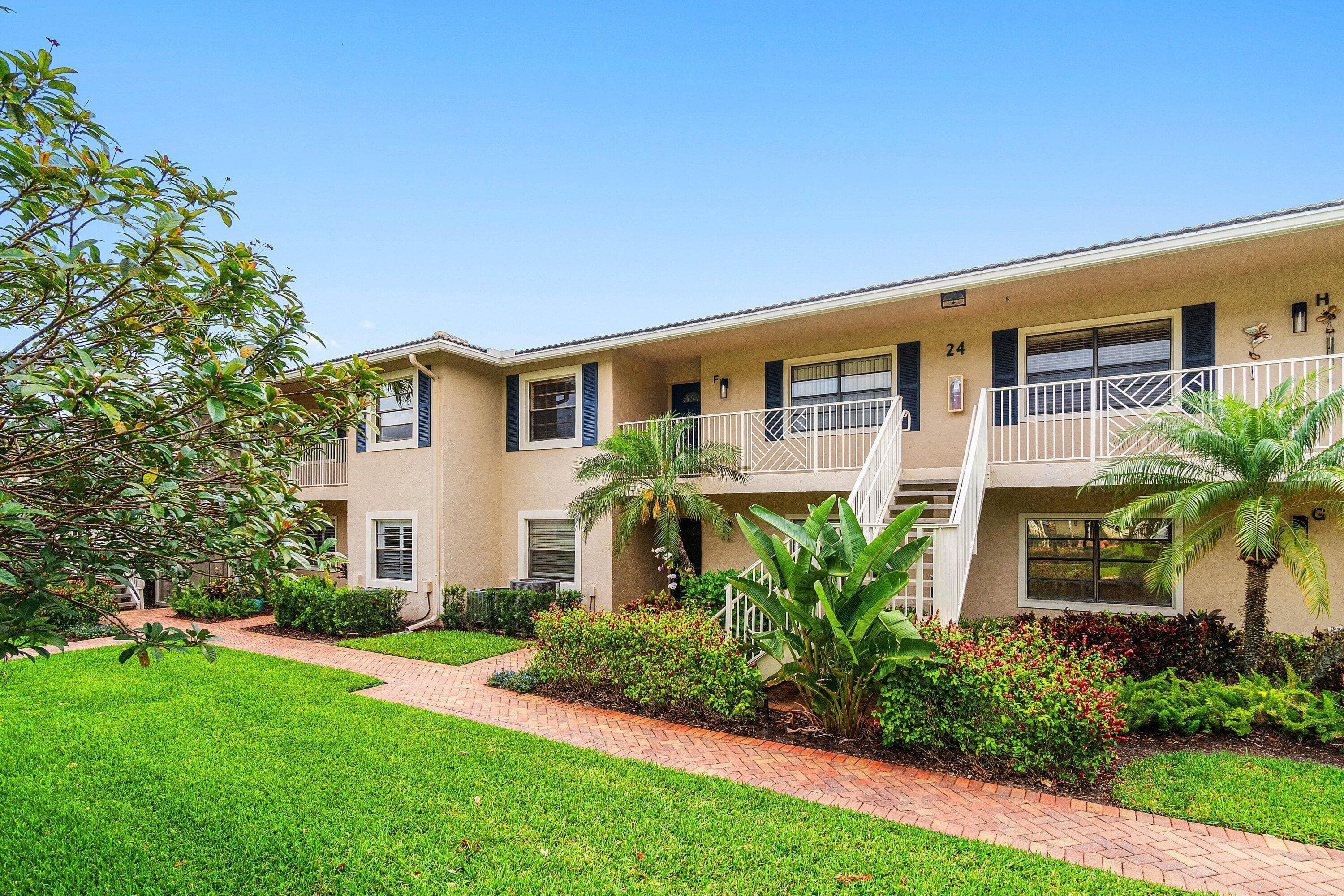 24 Stratford Drive E #Unit E