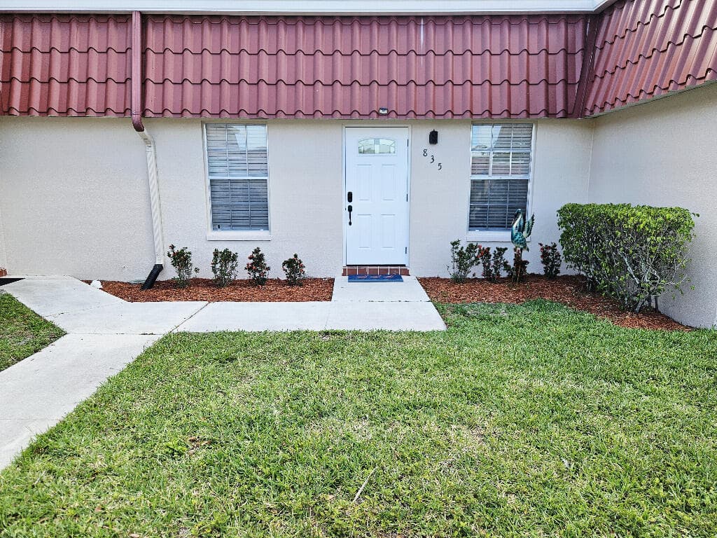 835 Salem Lane
