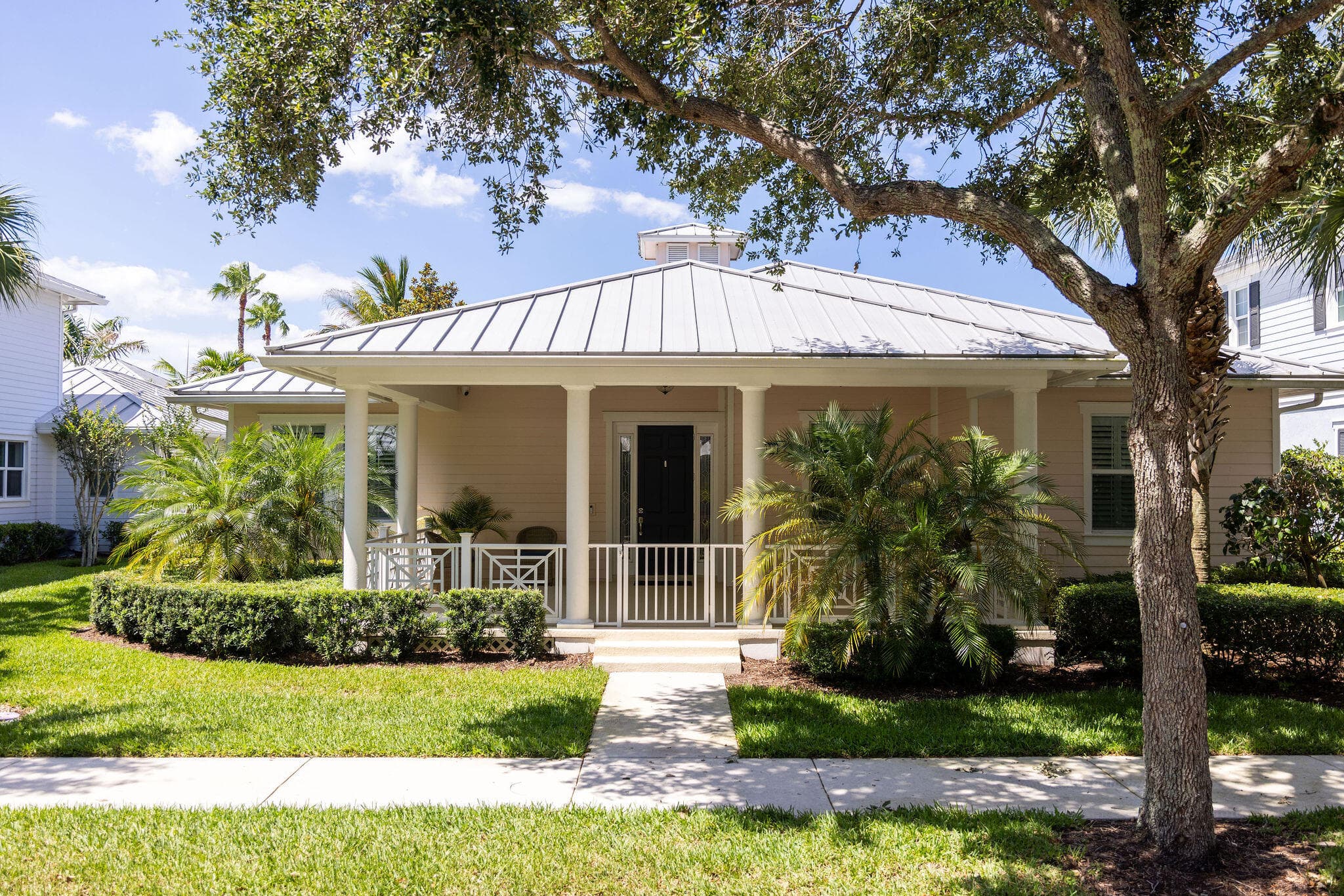 1037 Duval Street