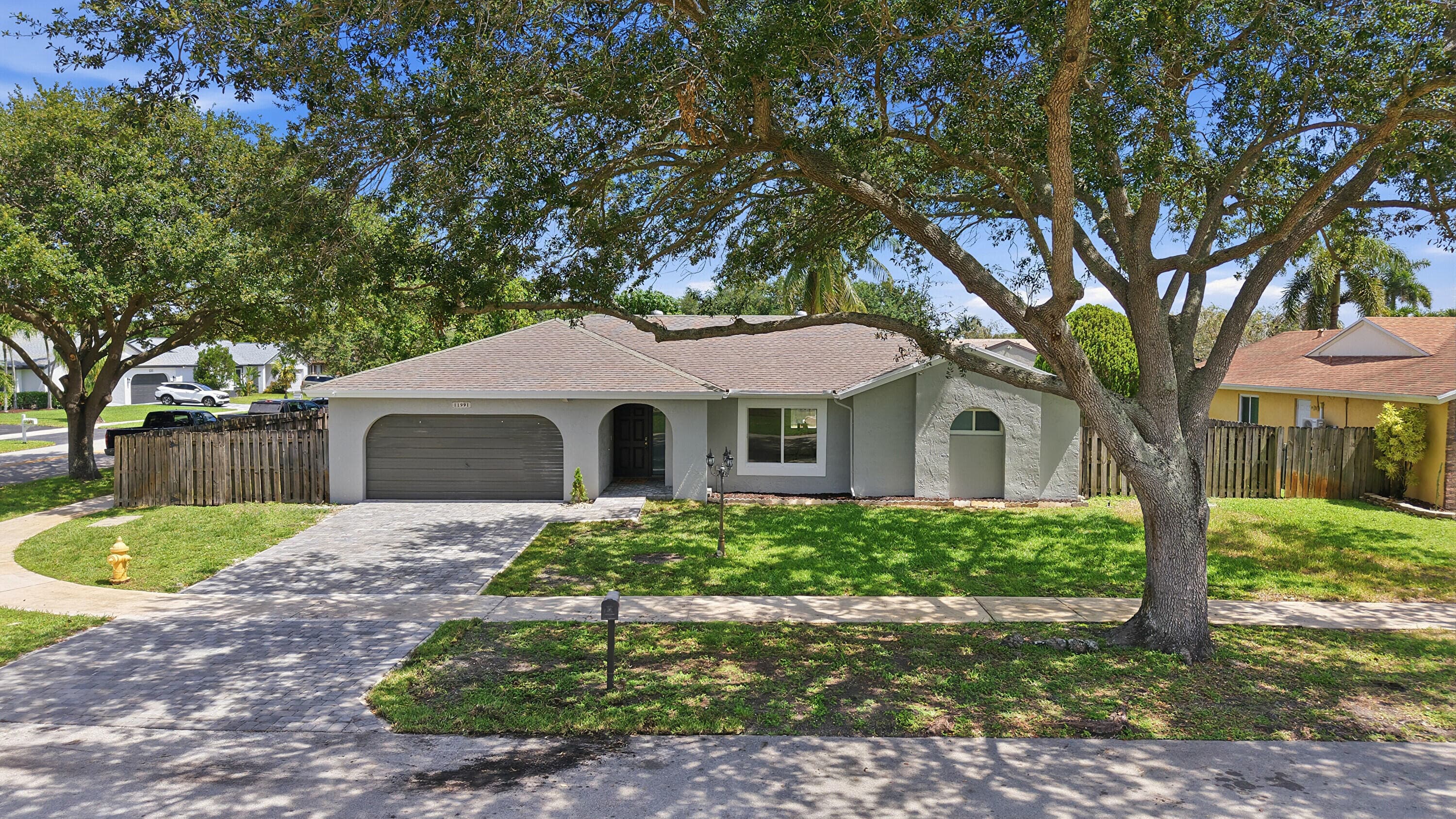 11991 SW 51st Court