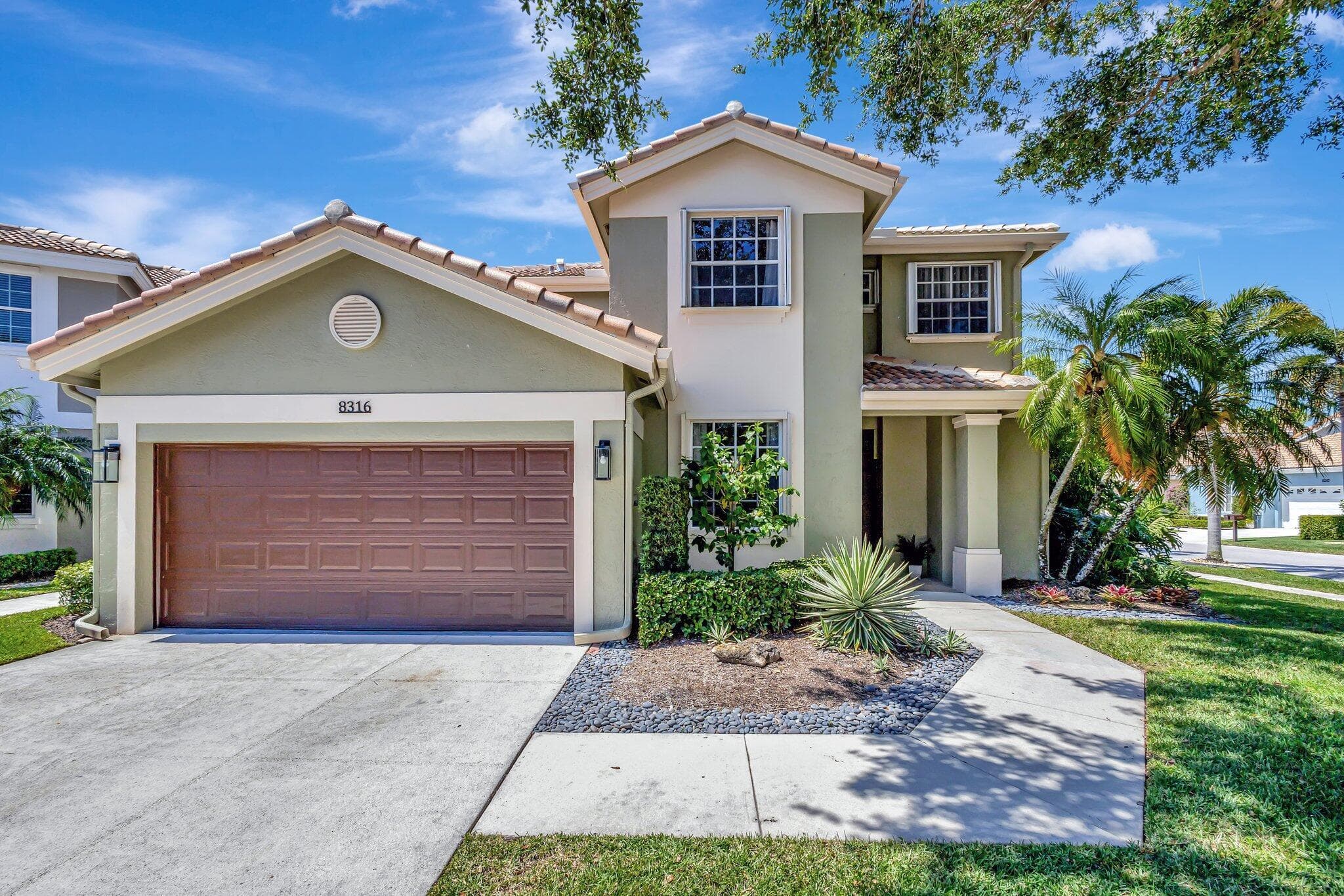 8316 Quail Meadow Way