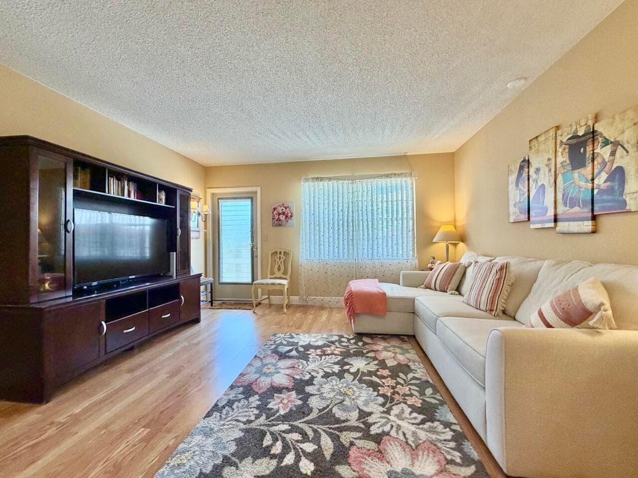 19 Abbey Lane #204