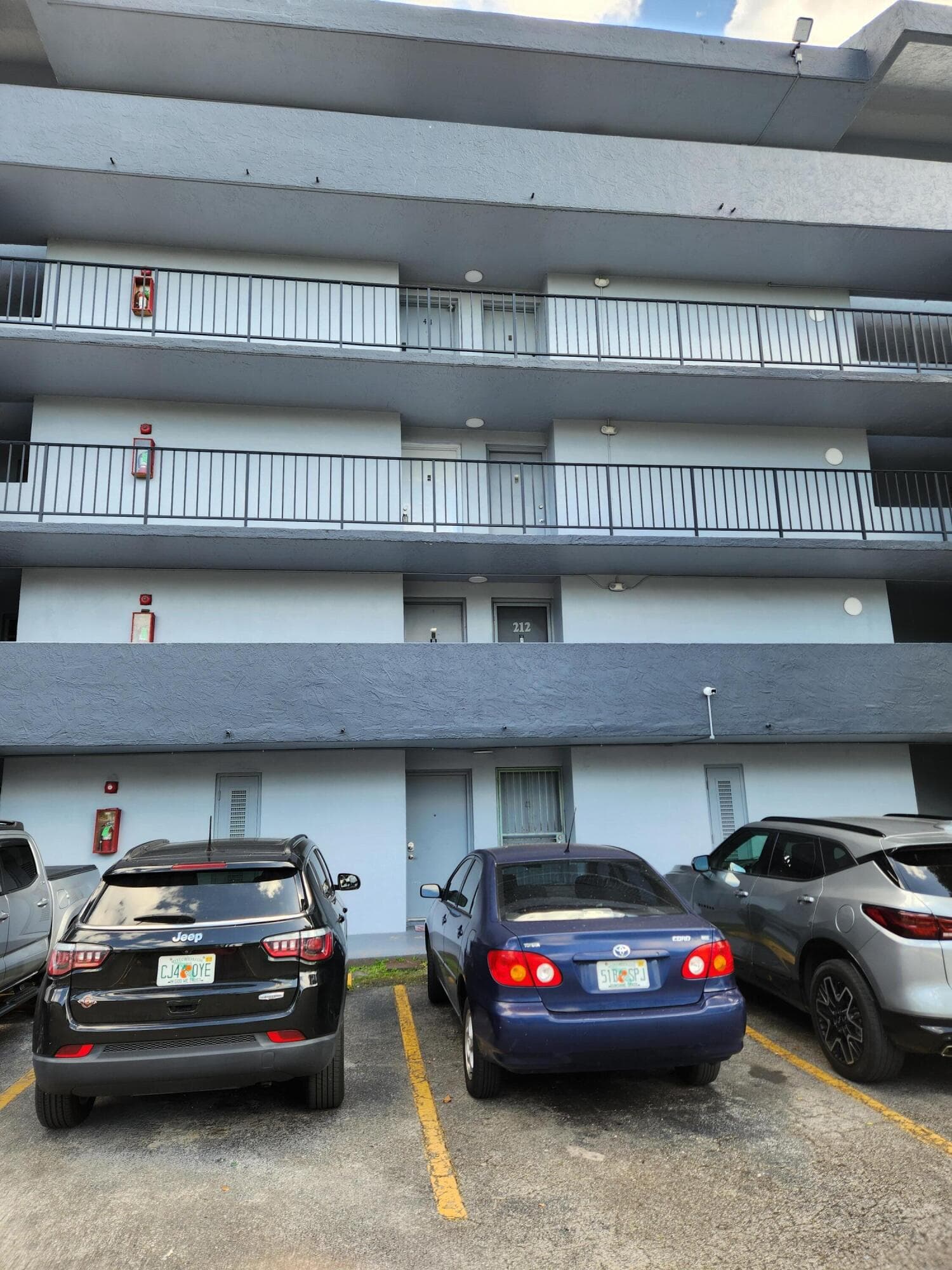 210 Fontainebleau Boulevard #311