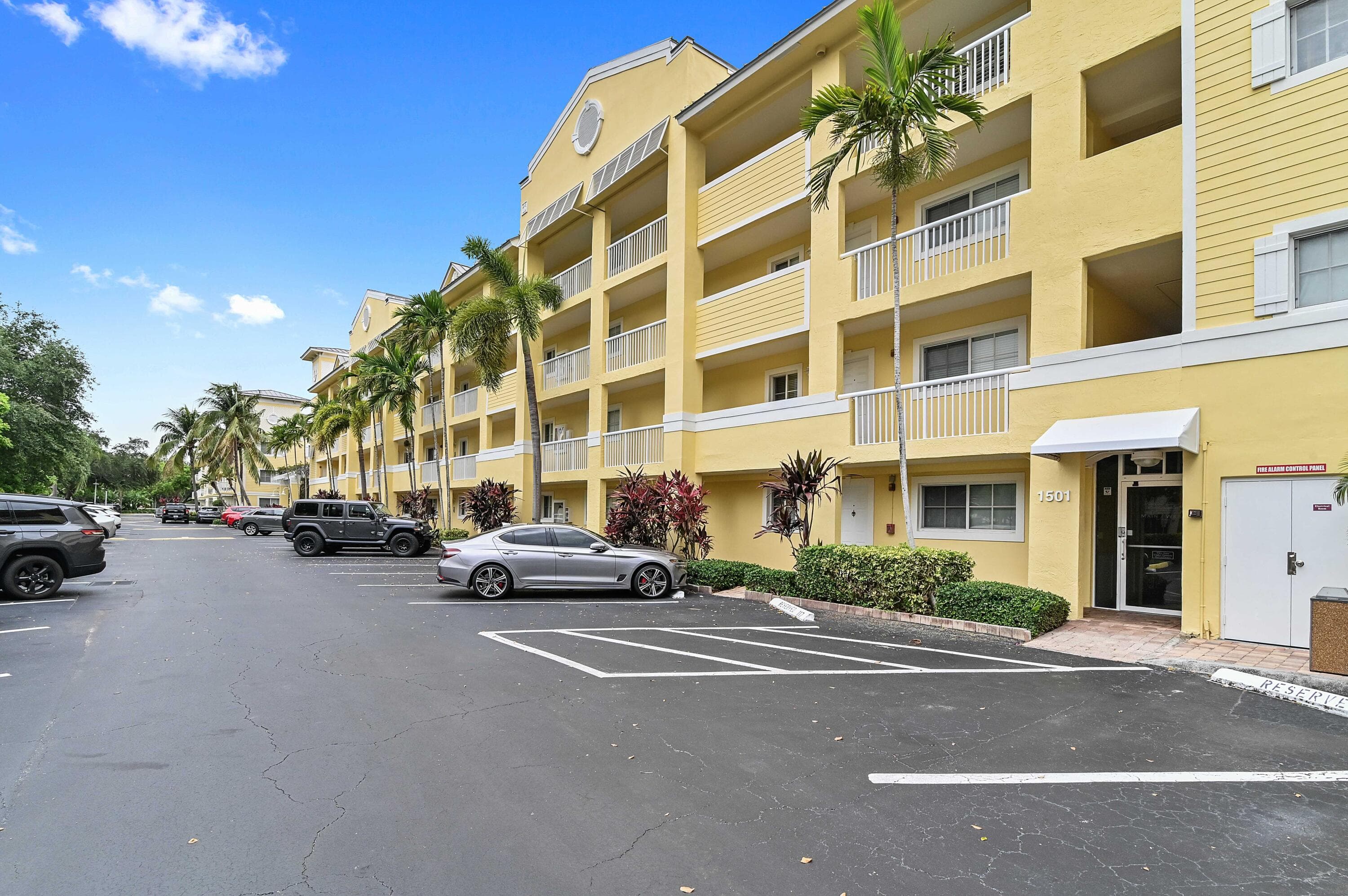 1501 E Broward Boulevard #805