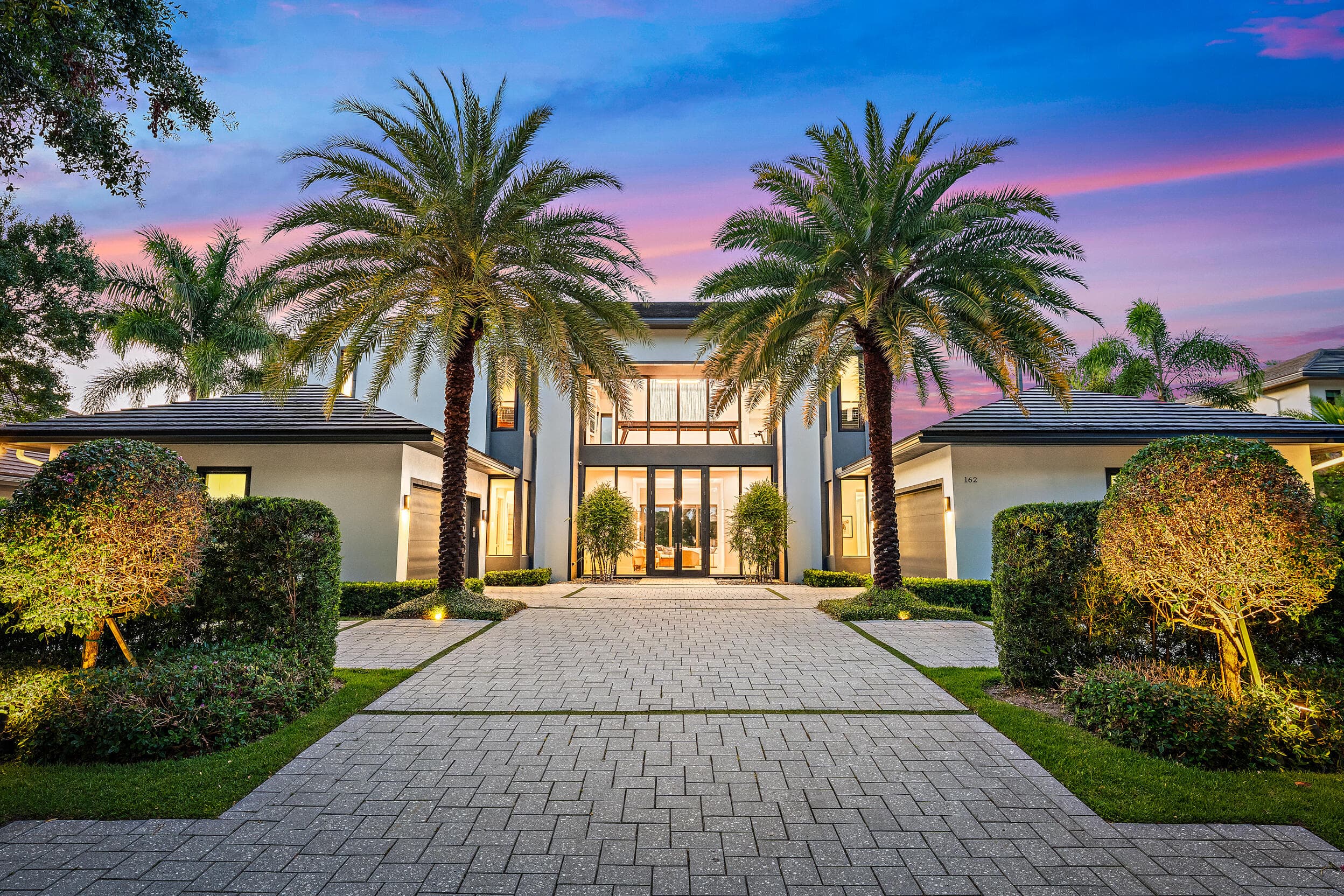 162 Commodore Drive