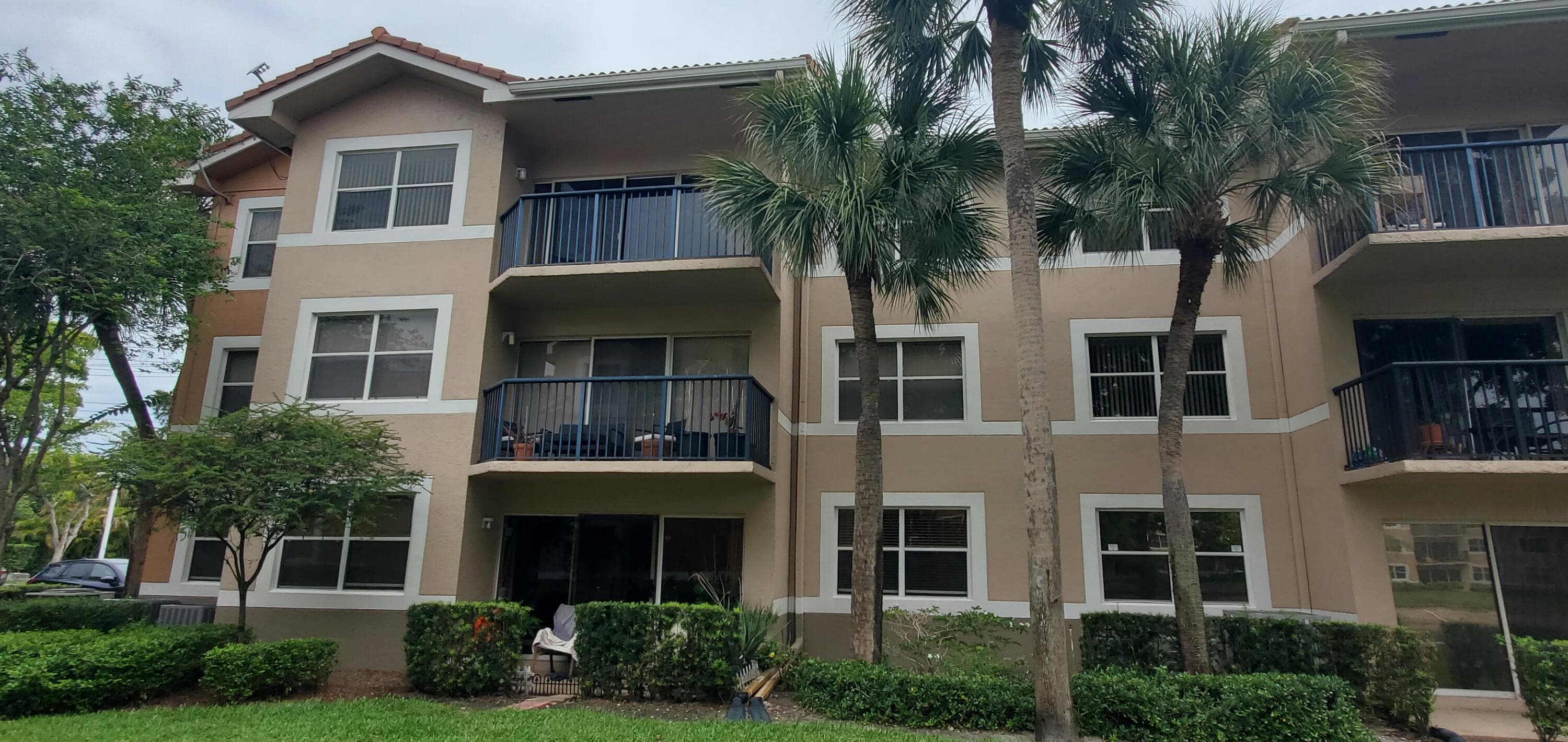 9033 Wiles Road #308