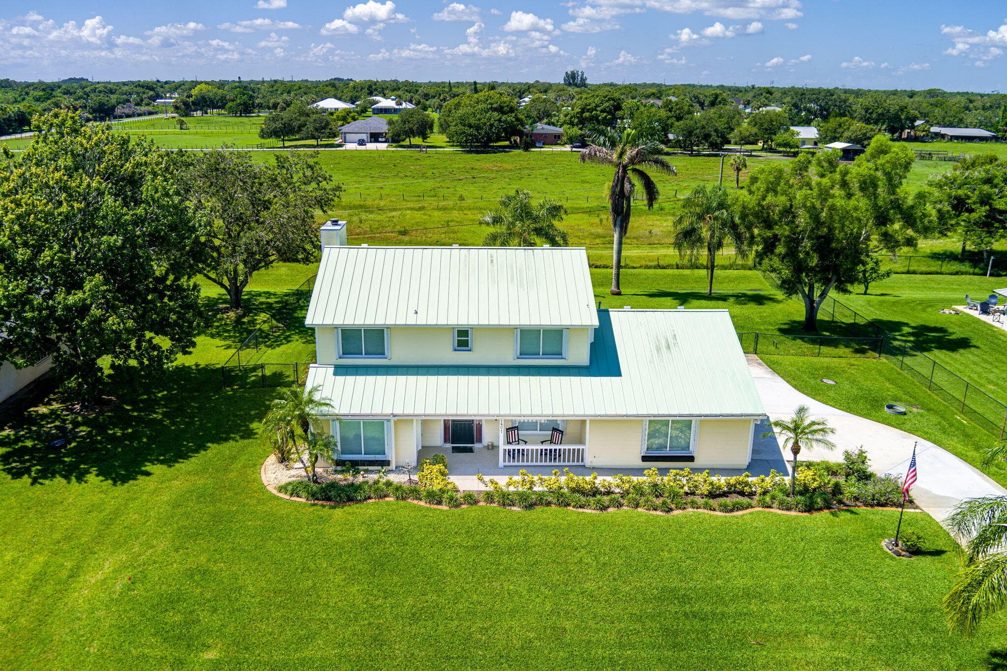 1401 Mallard Court