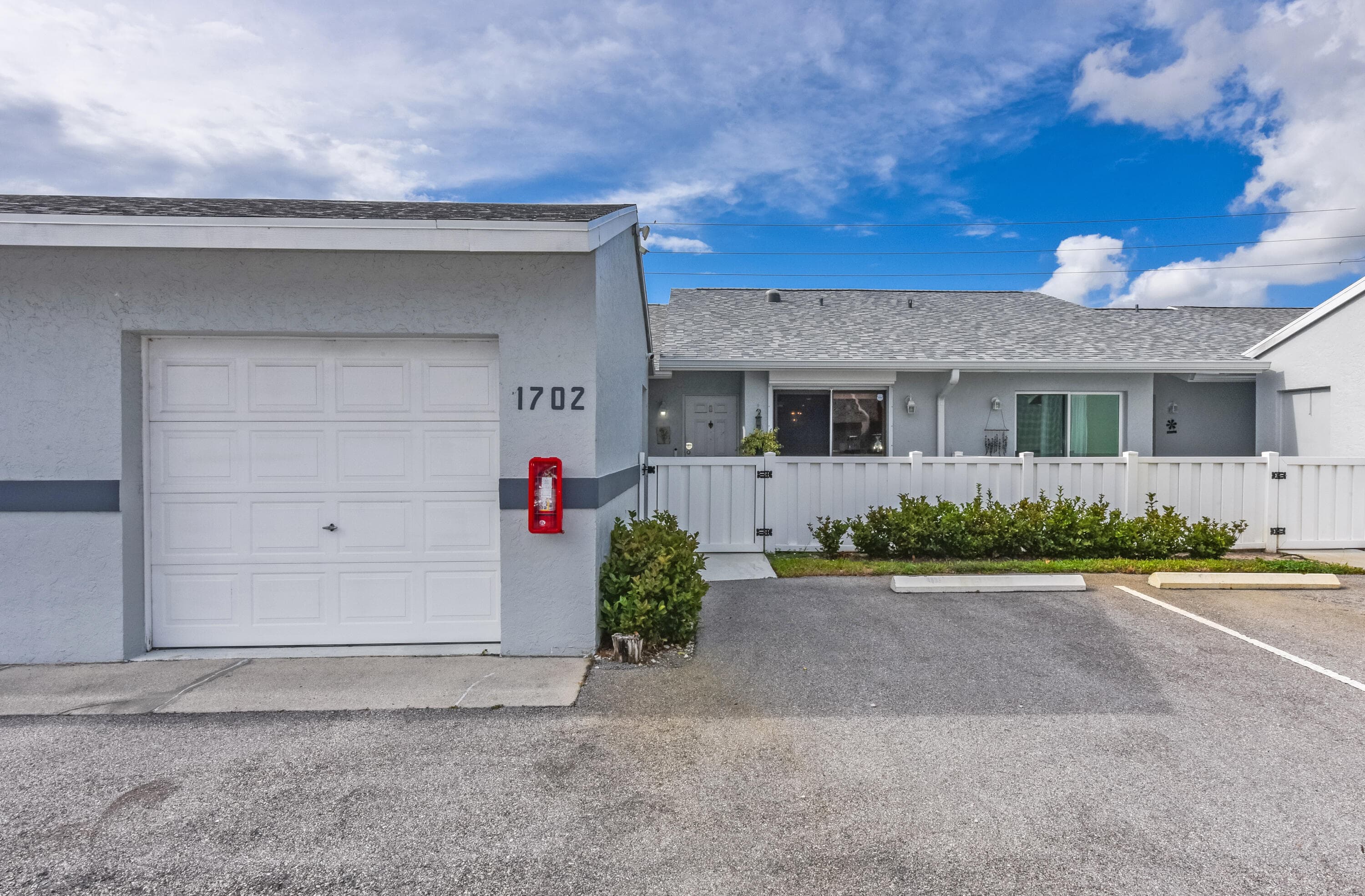 2641 W Gately Drive W #1702