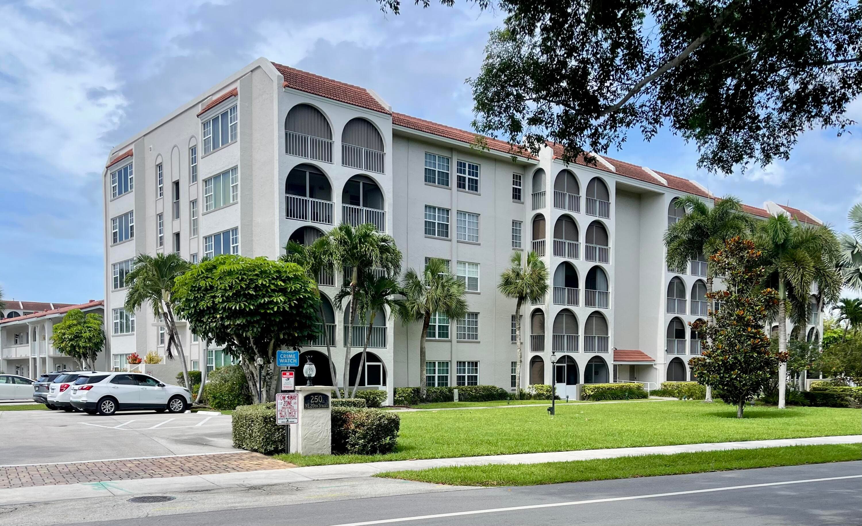 250 NE 20th Street #3080