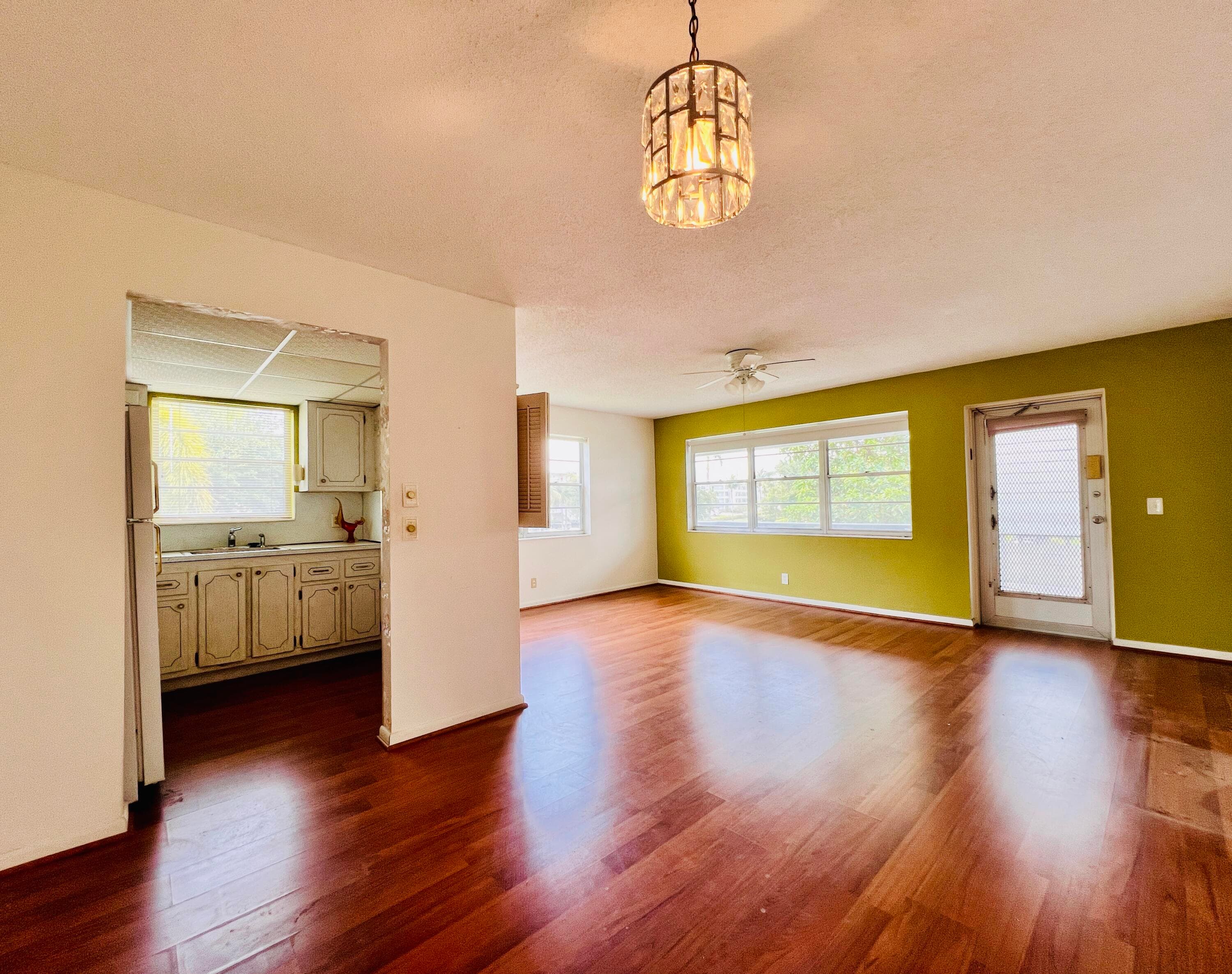 339 Windsor O