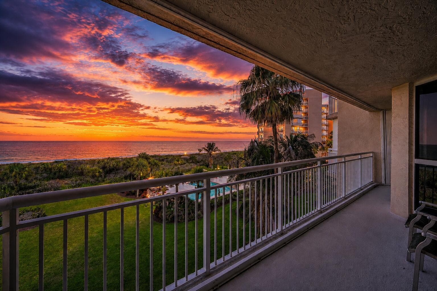 3880 N Highway A1a #402