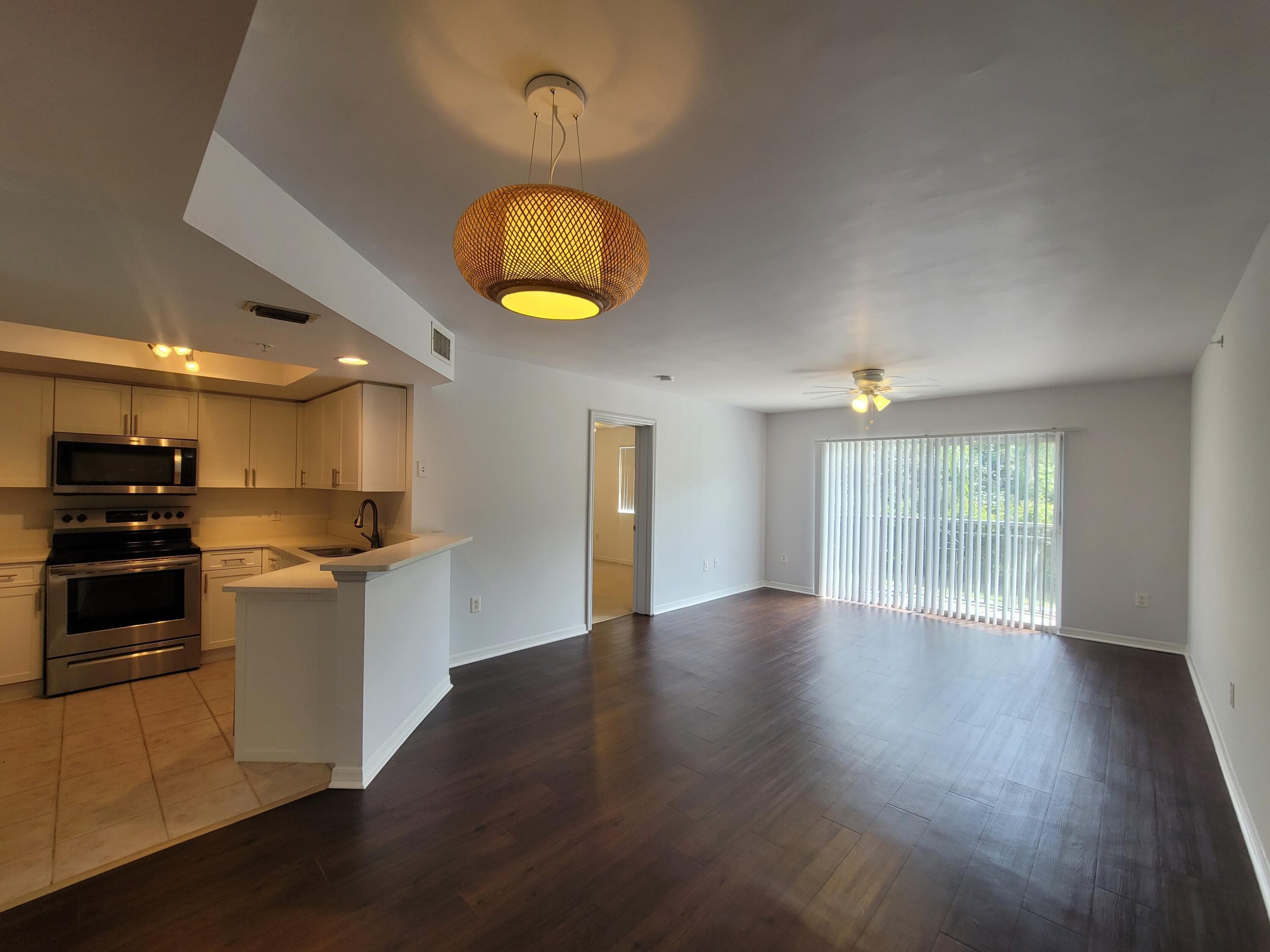 4163 N Haverhill Road #1204
