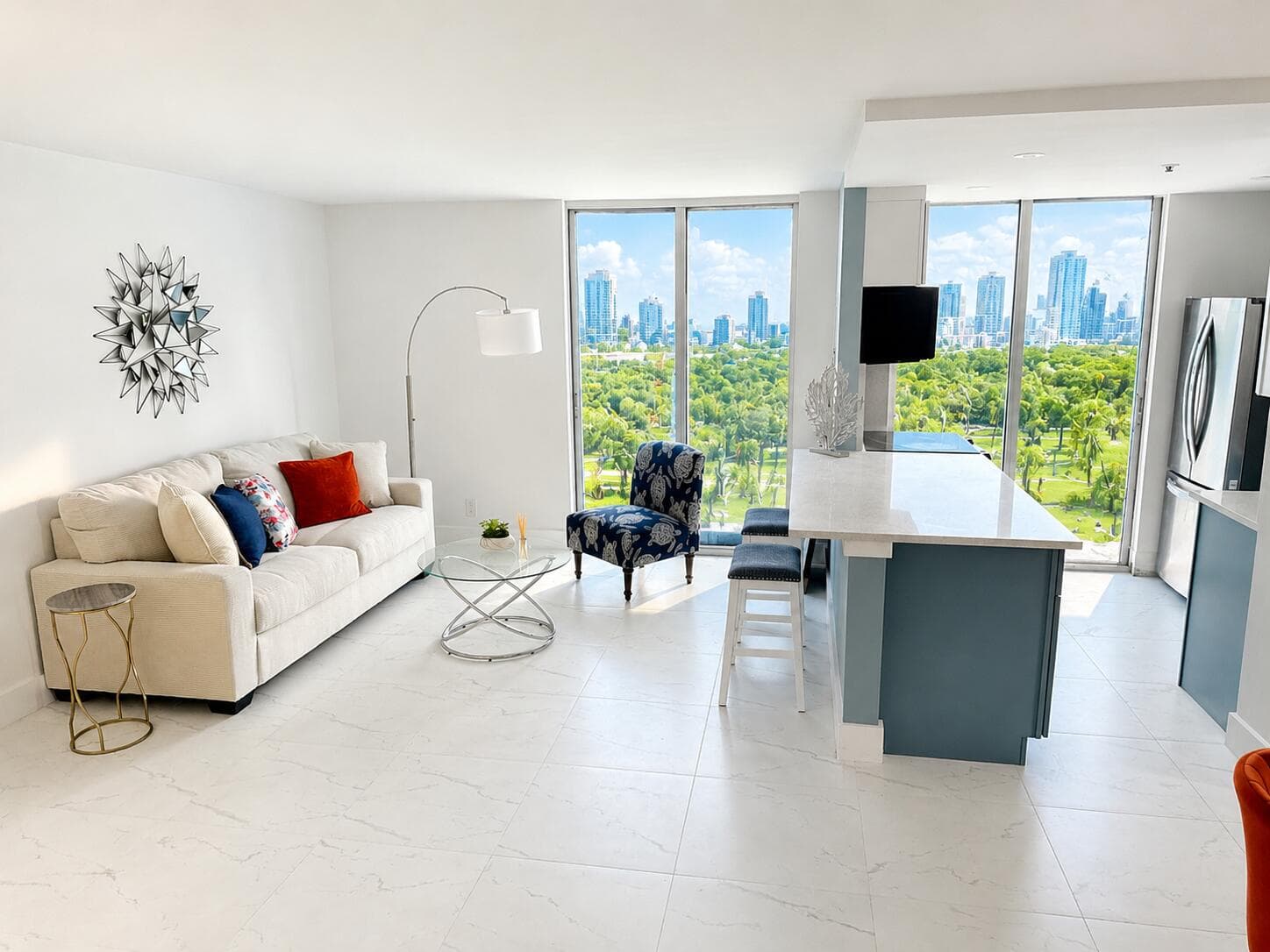 1505 N Riverside Drive #508
