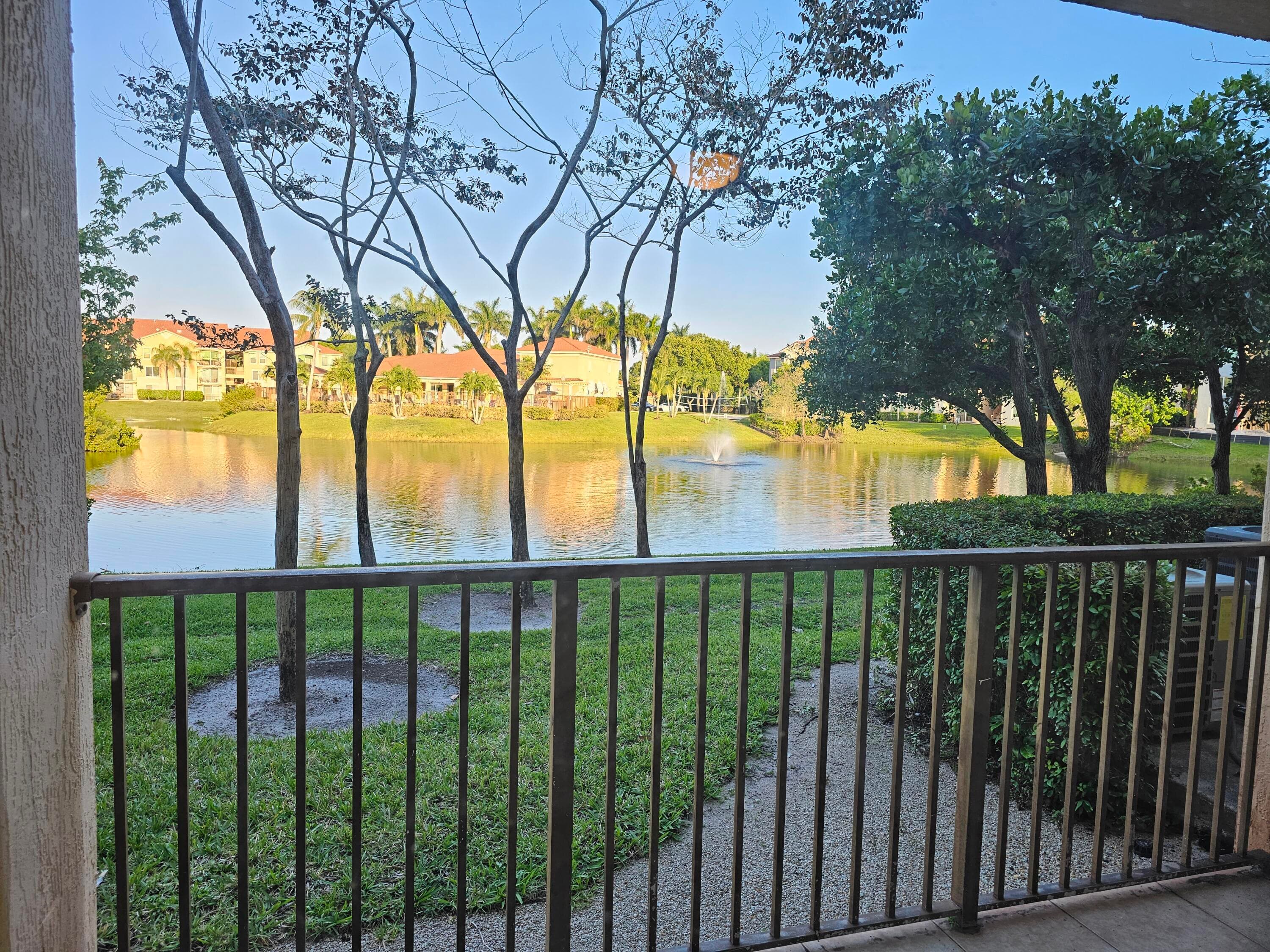 604 Villa Circle #604