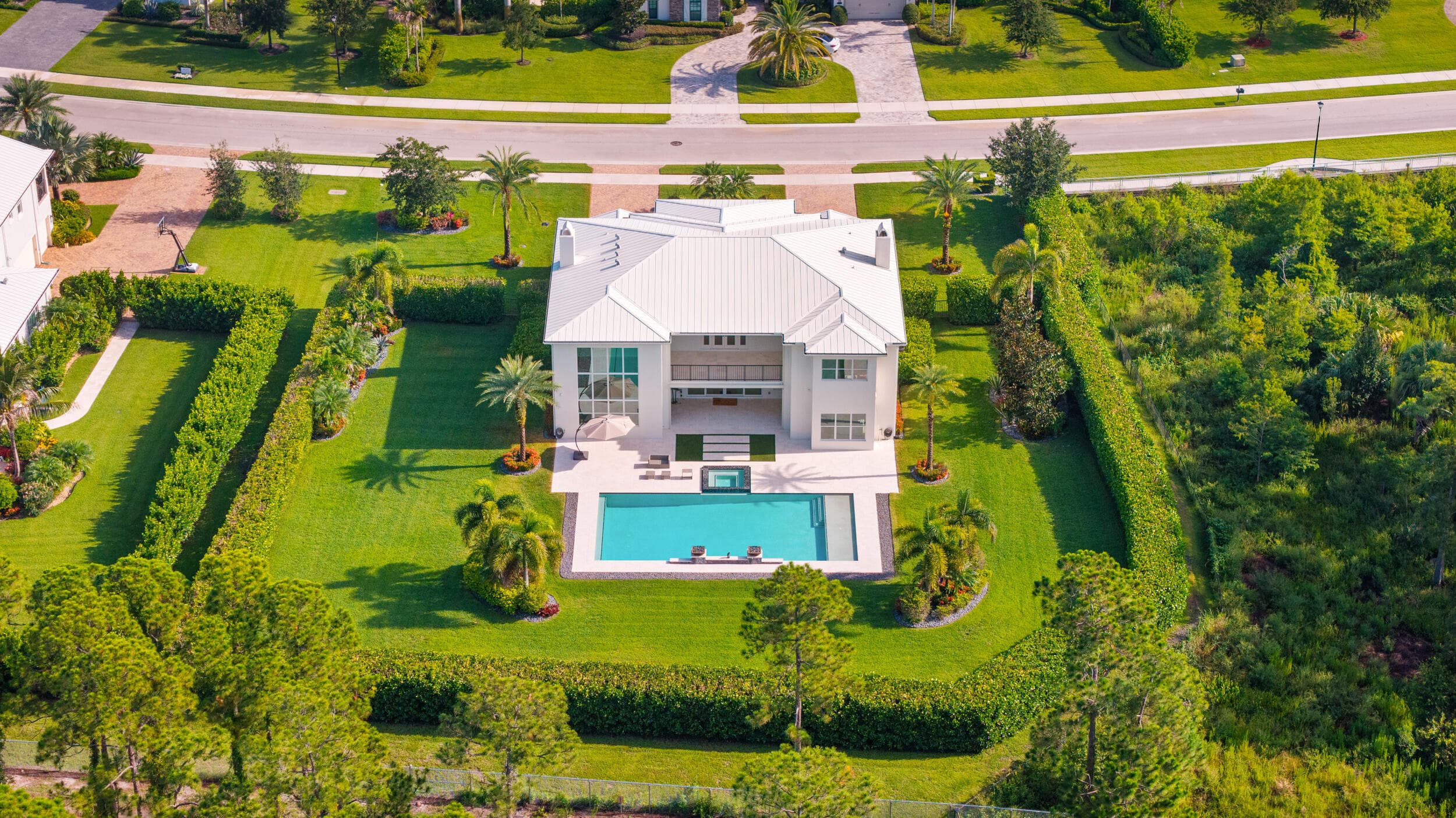 8120 SE Old Plantation Circle