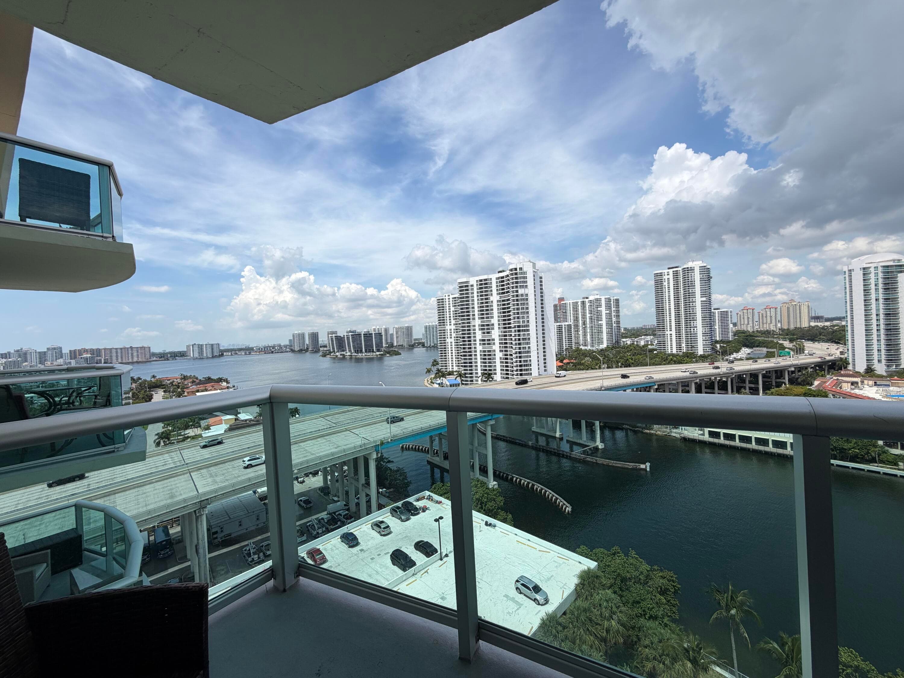 19390 COLLINS Avenue #1603