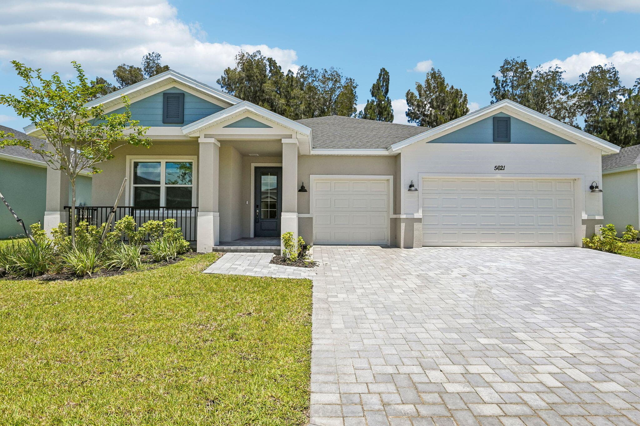 5621 Hampton Park Circle