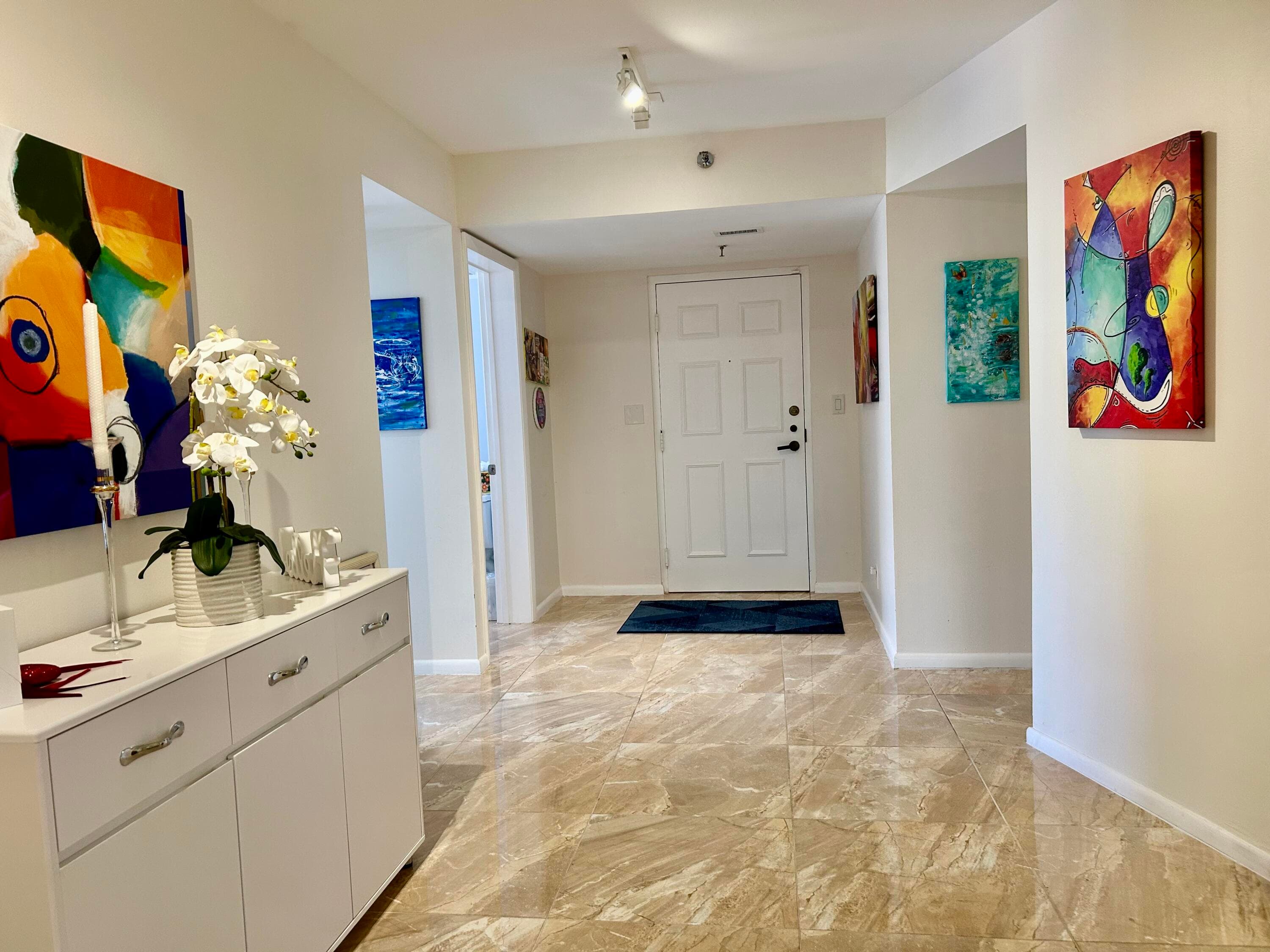 7568 Regency Lake Drive #602