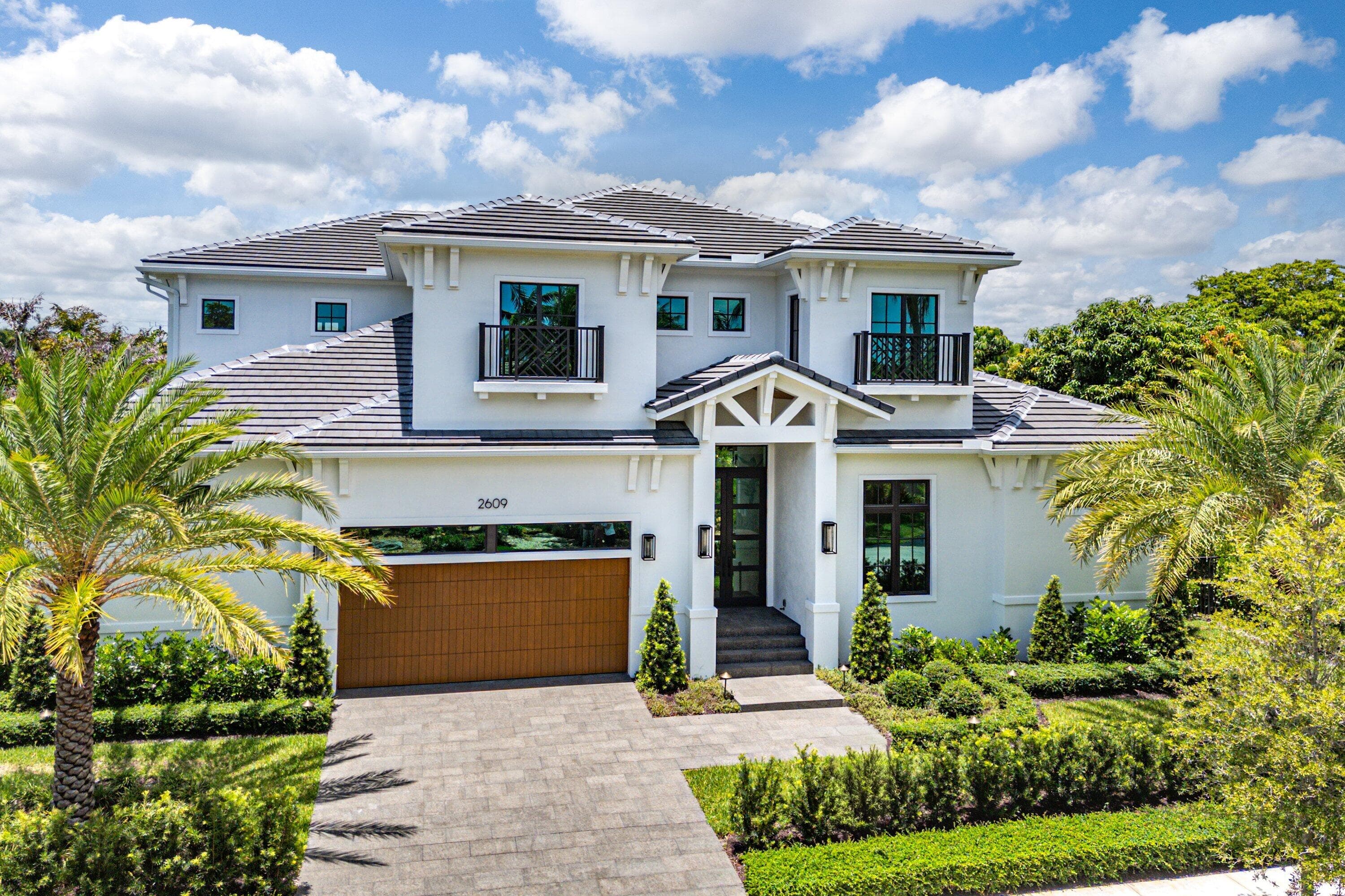 2609 NE 27th Way