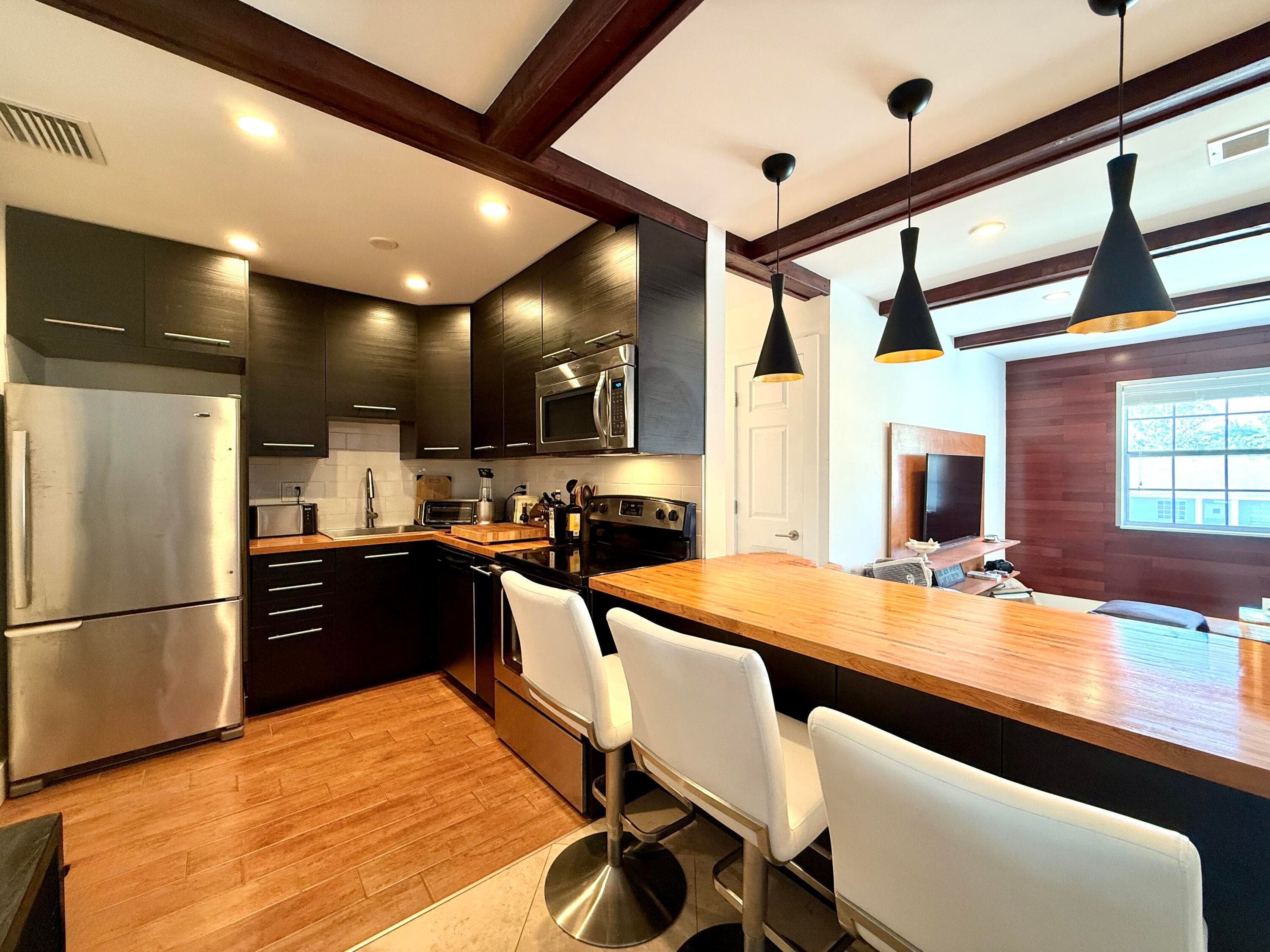 298 SW 6th Street #2050