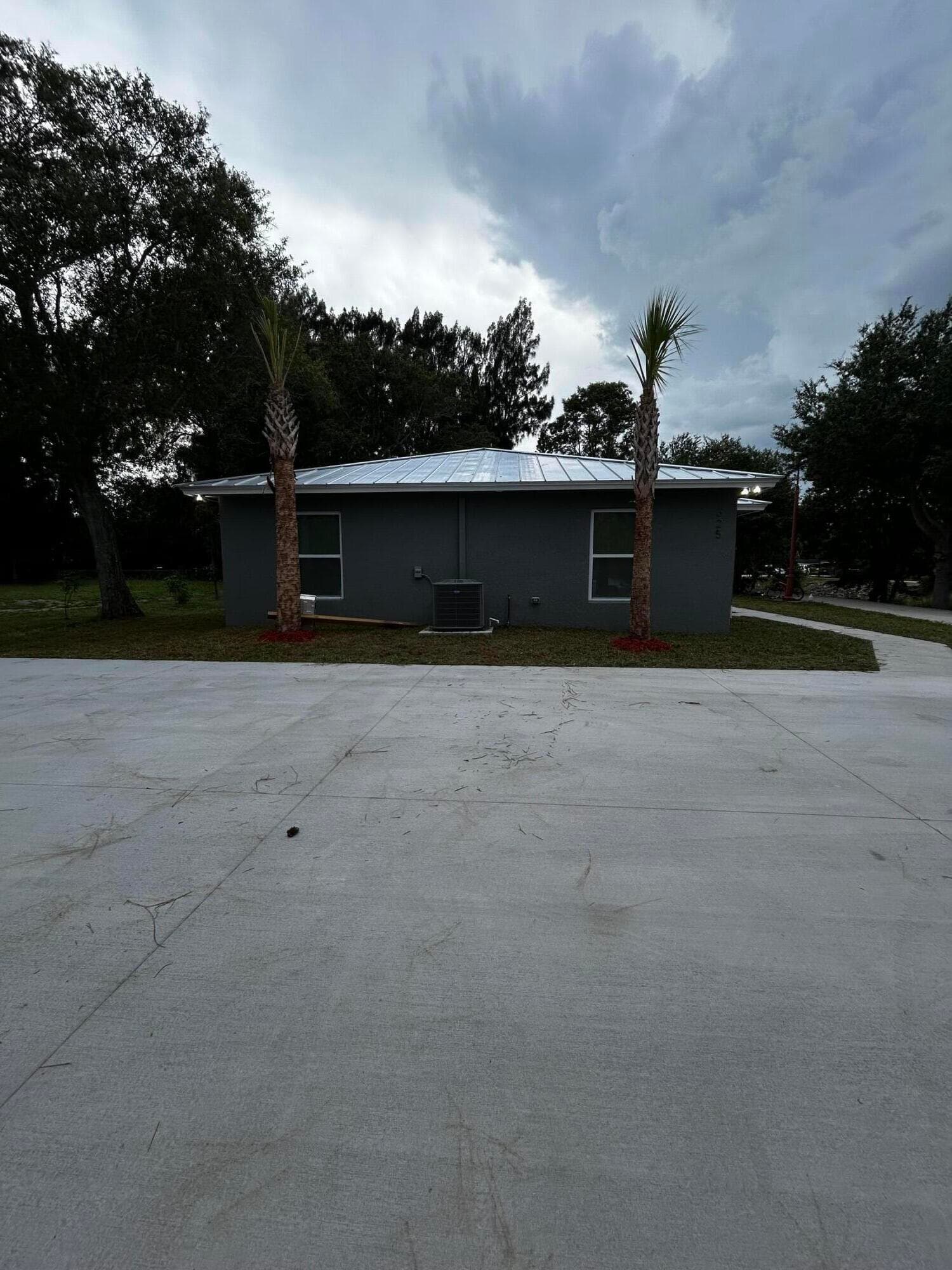 325 N 14TH N Street #1