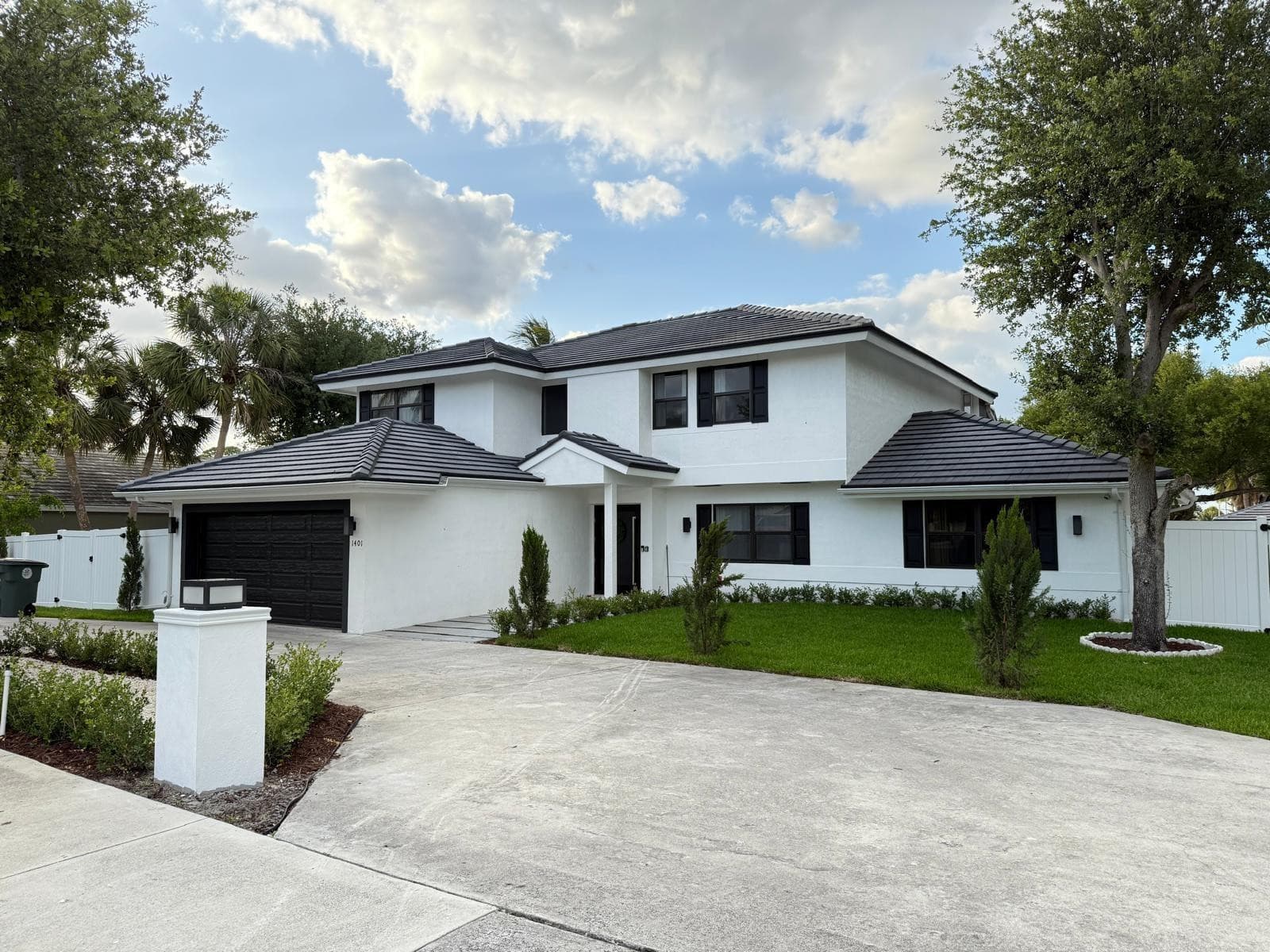 1401 SW 18TH Street