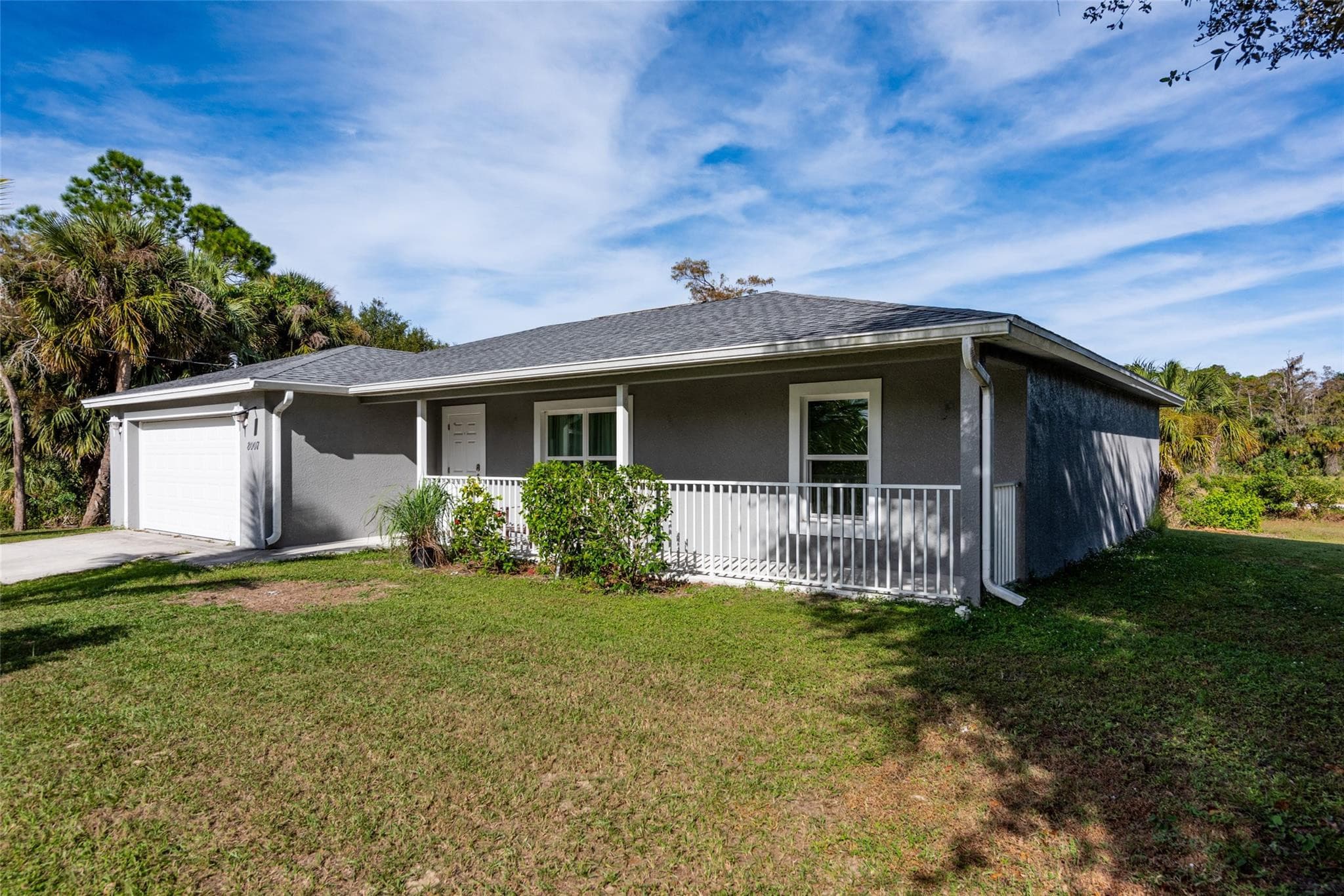 8007 ROYAL Court