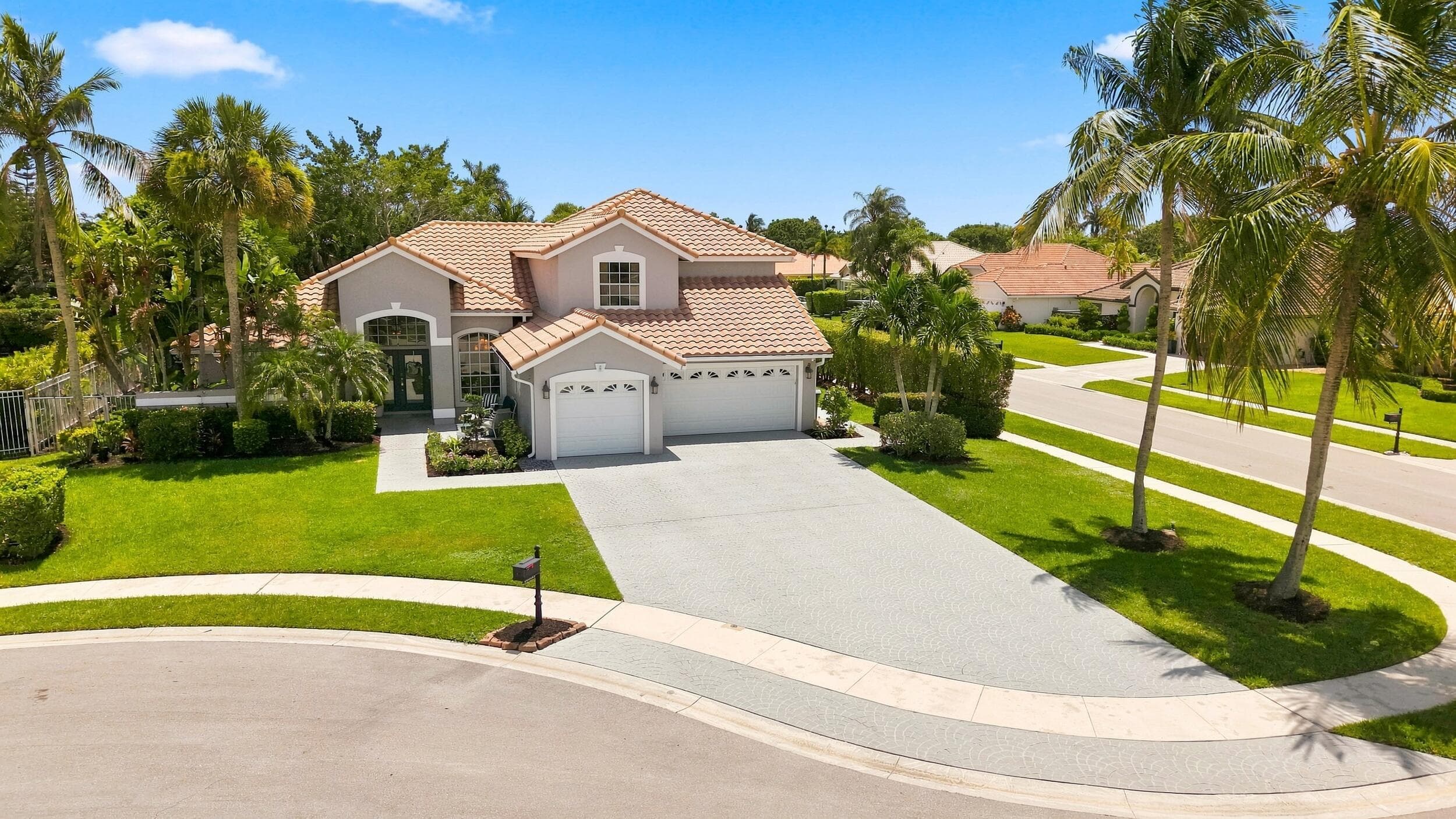 20369 HACIENDA Court