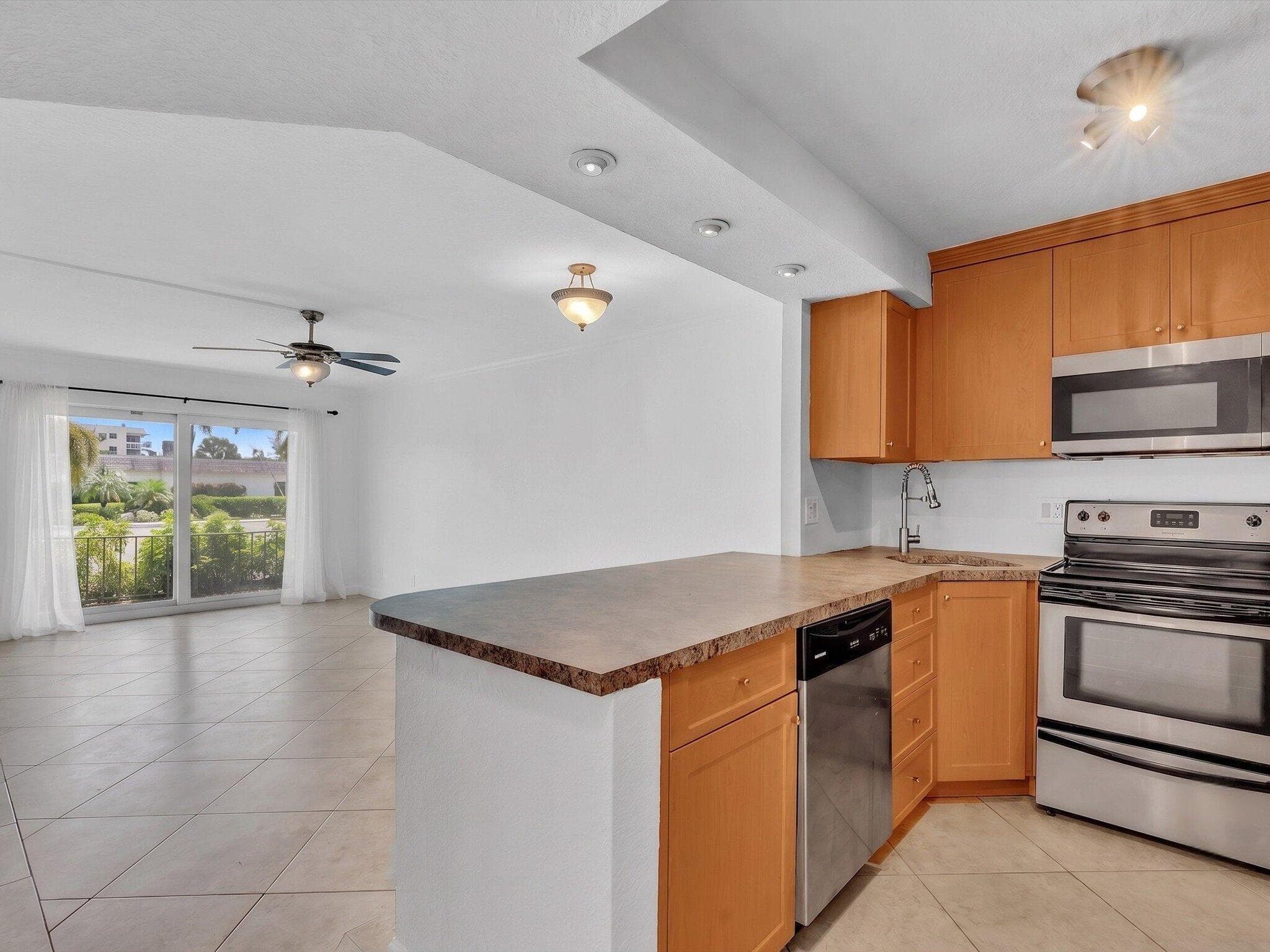 3002 NE 5th Terrace #105-B