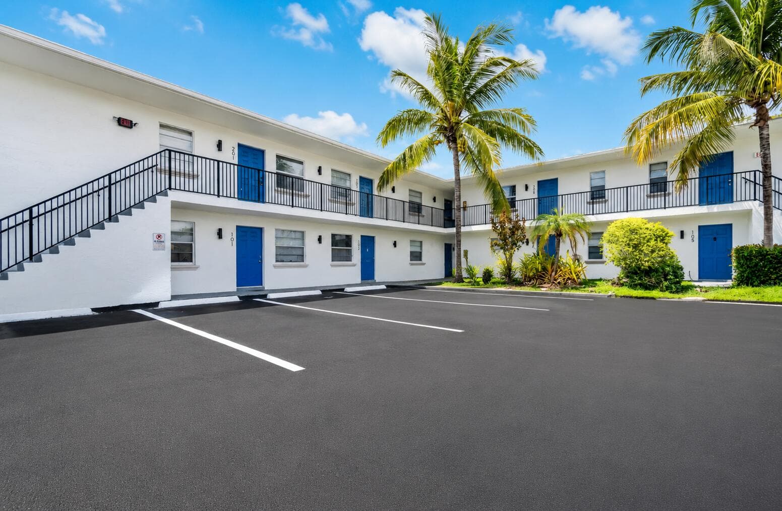 1015 NE 17TH Avenue #205