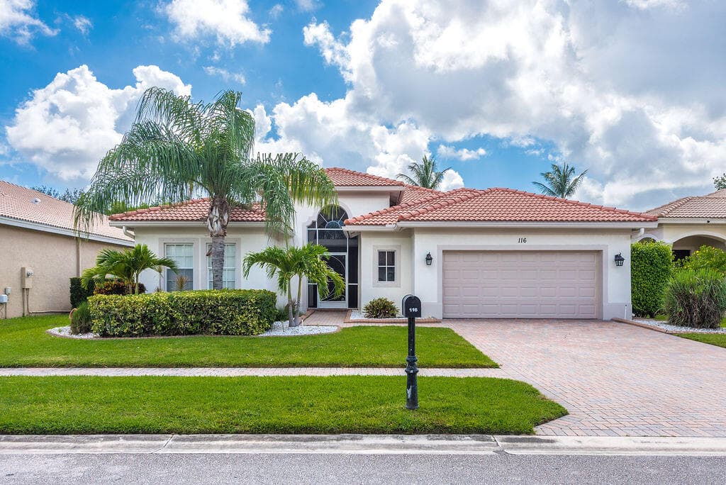 116 BELLA VISTA Way