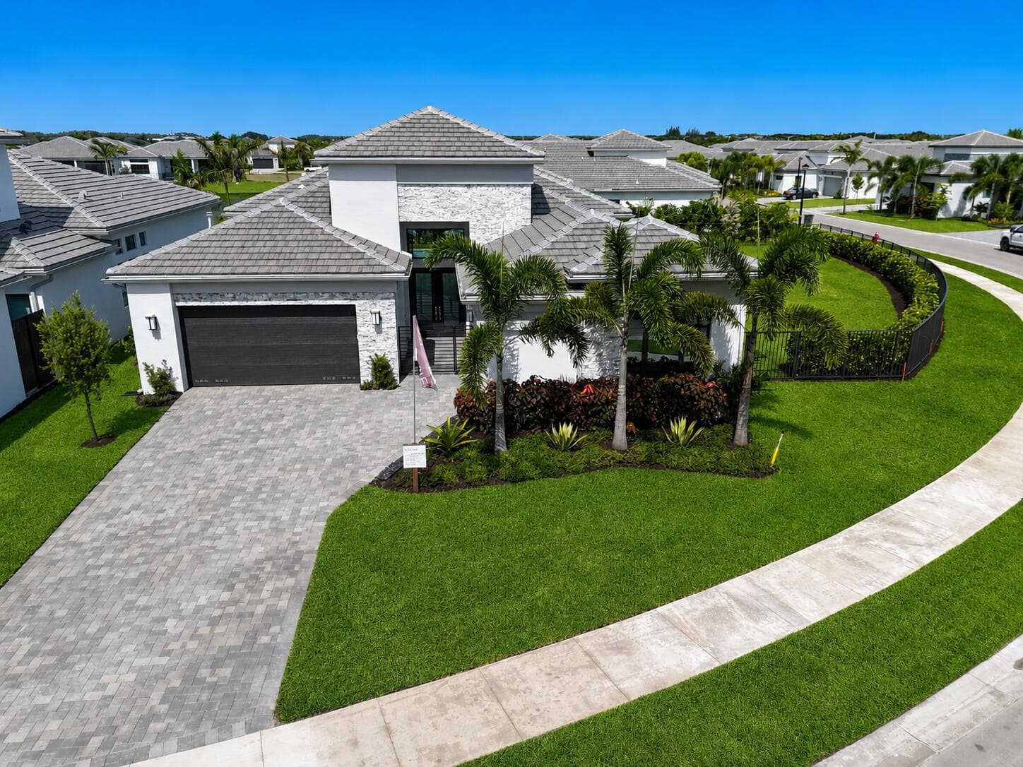 9062 Corsican Finch Court