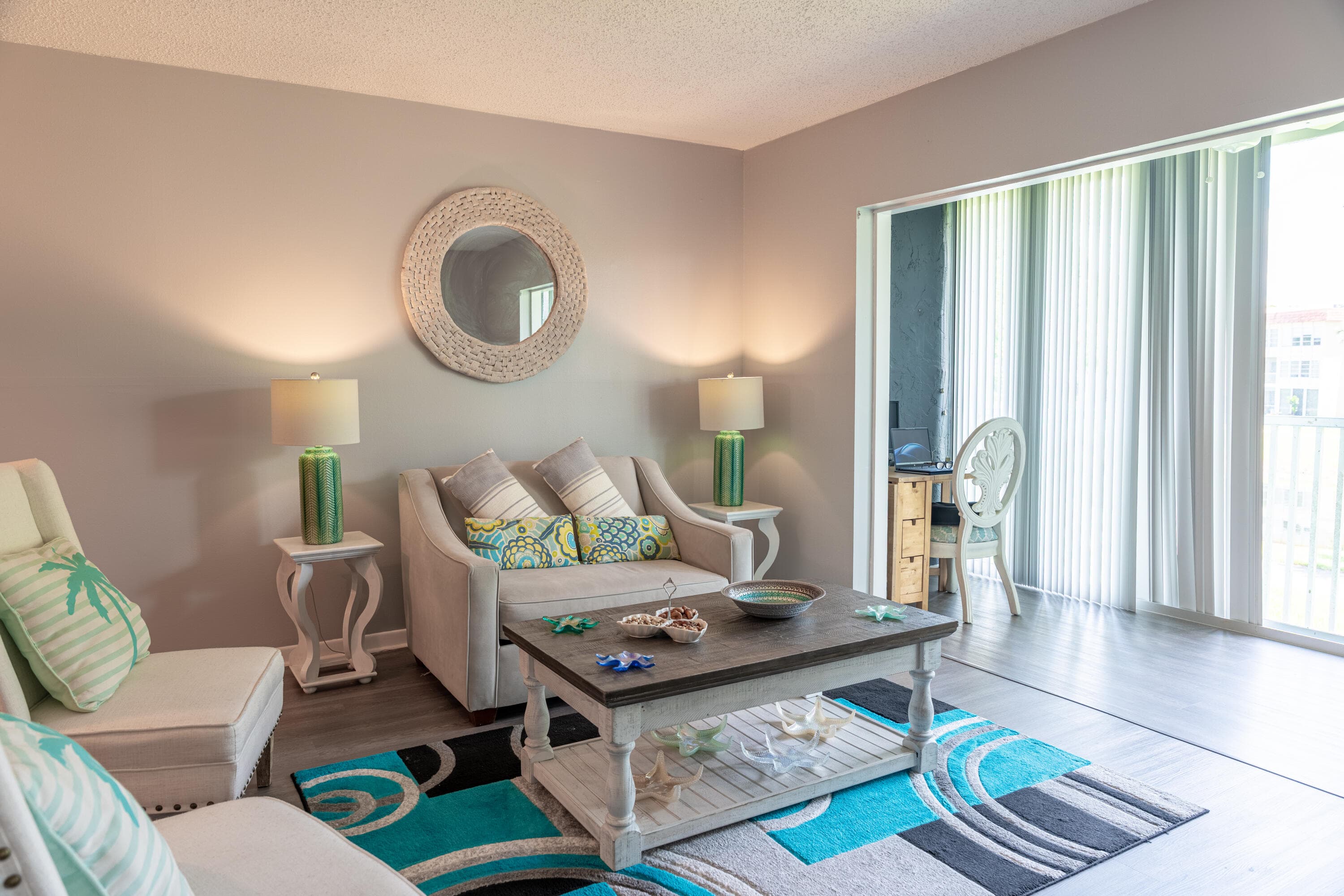 4 ABBEY Lane #208