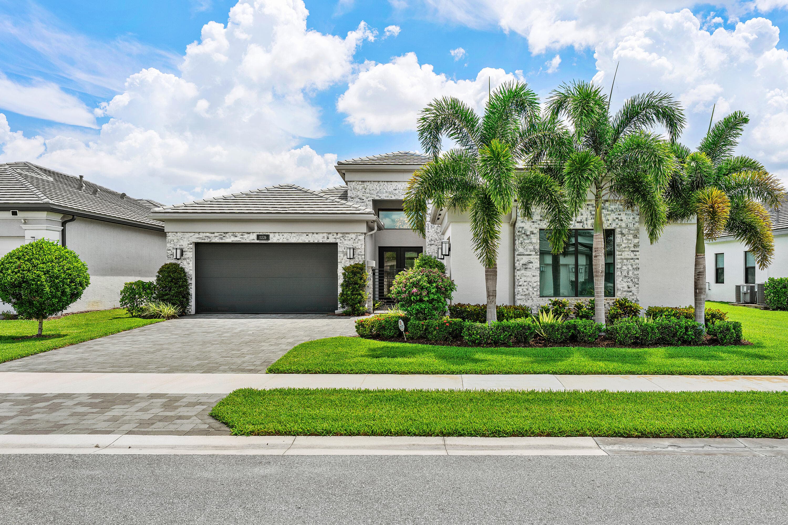 11326 Apricot Valley Drive