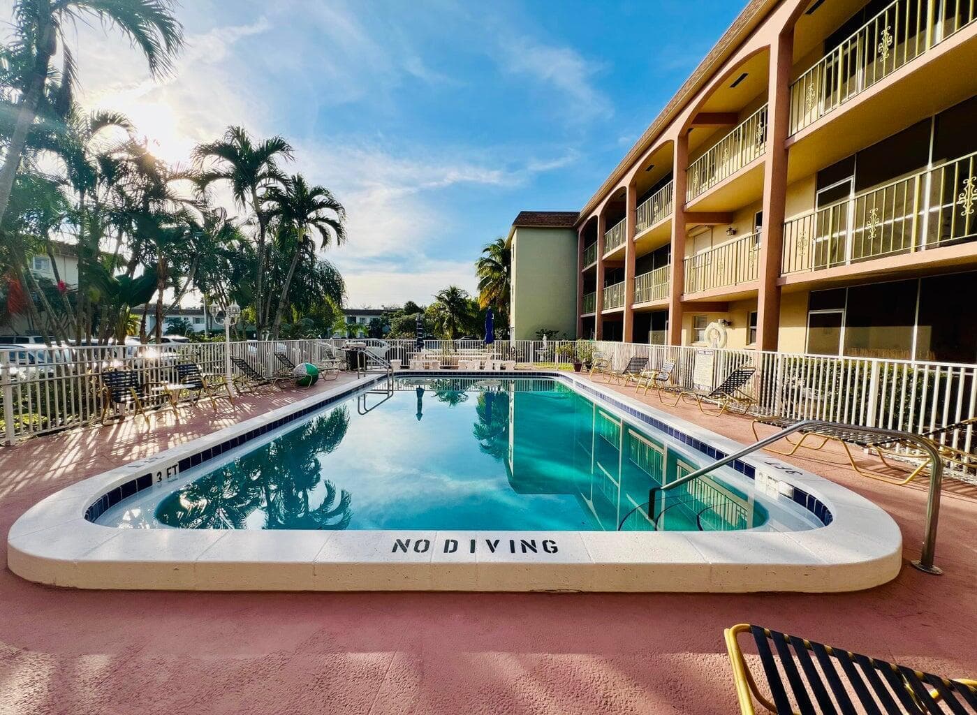 100 SE 6TH Avenue #303