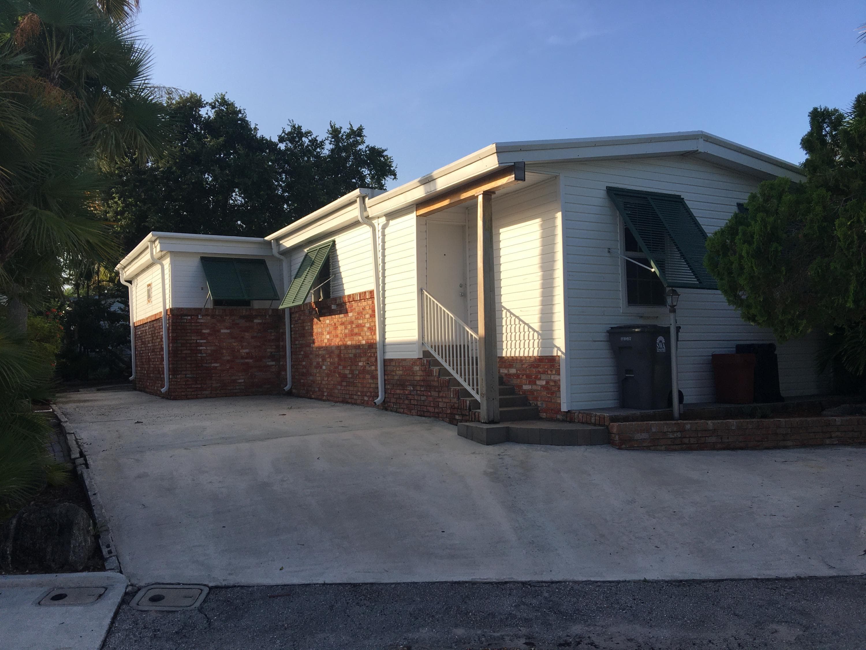 2911 Tangerine Lane
