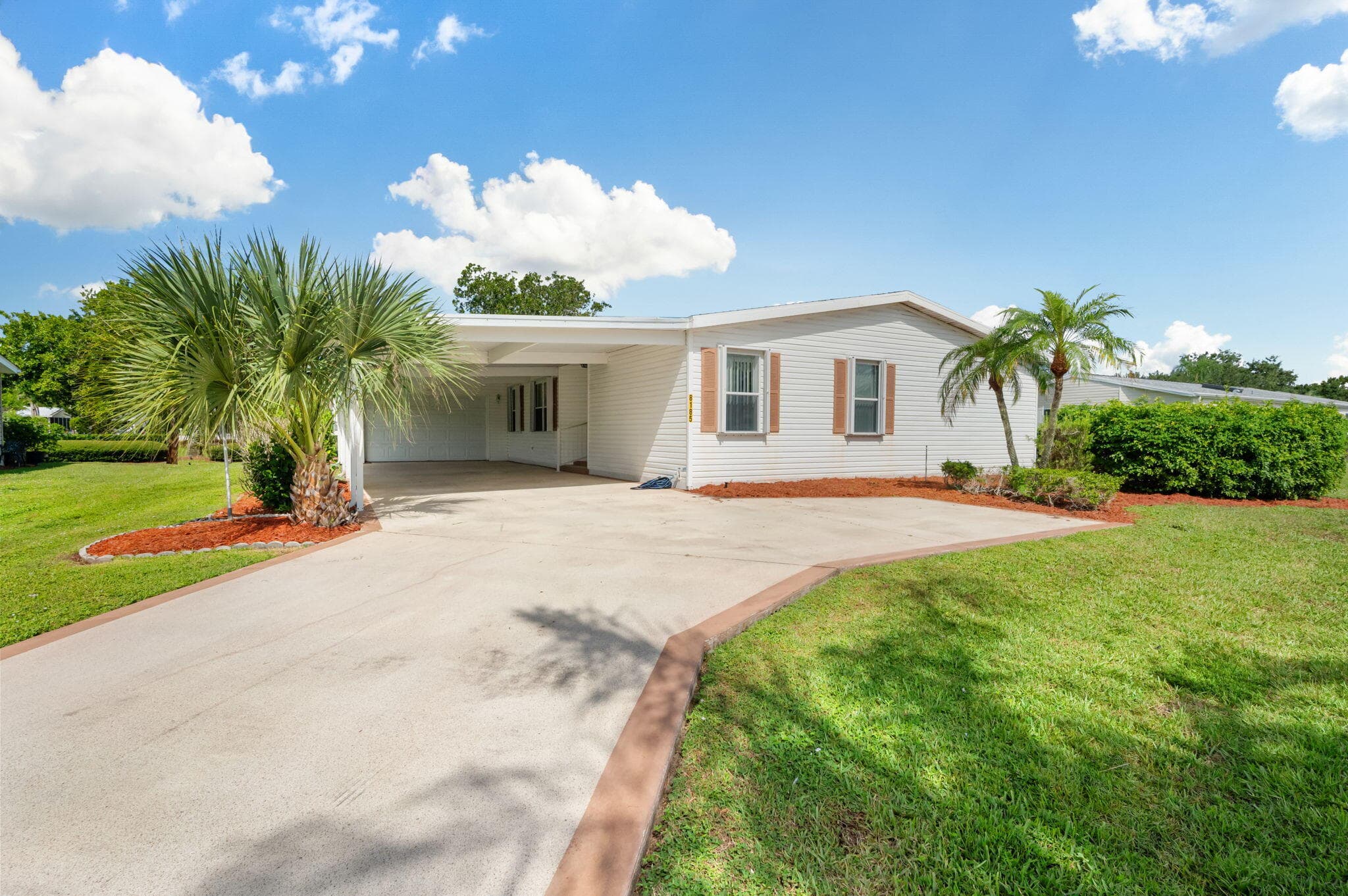 8185 14TH HOLE Drive